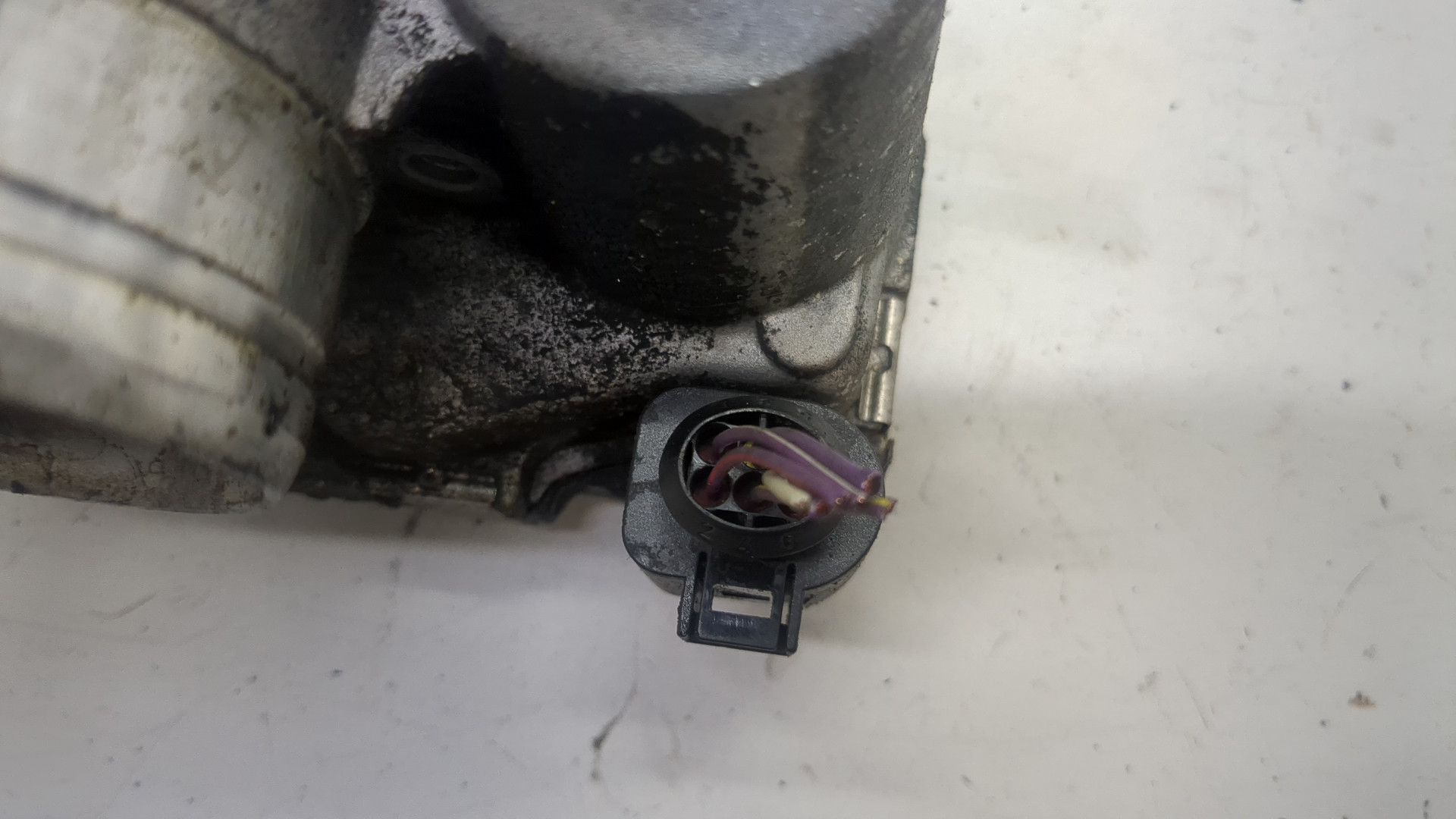 Заслонка дроссельная электрическая