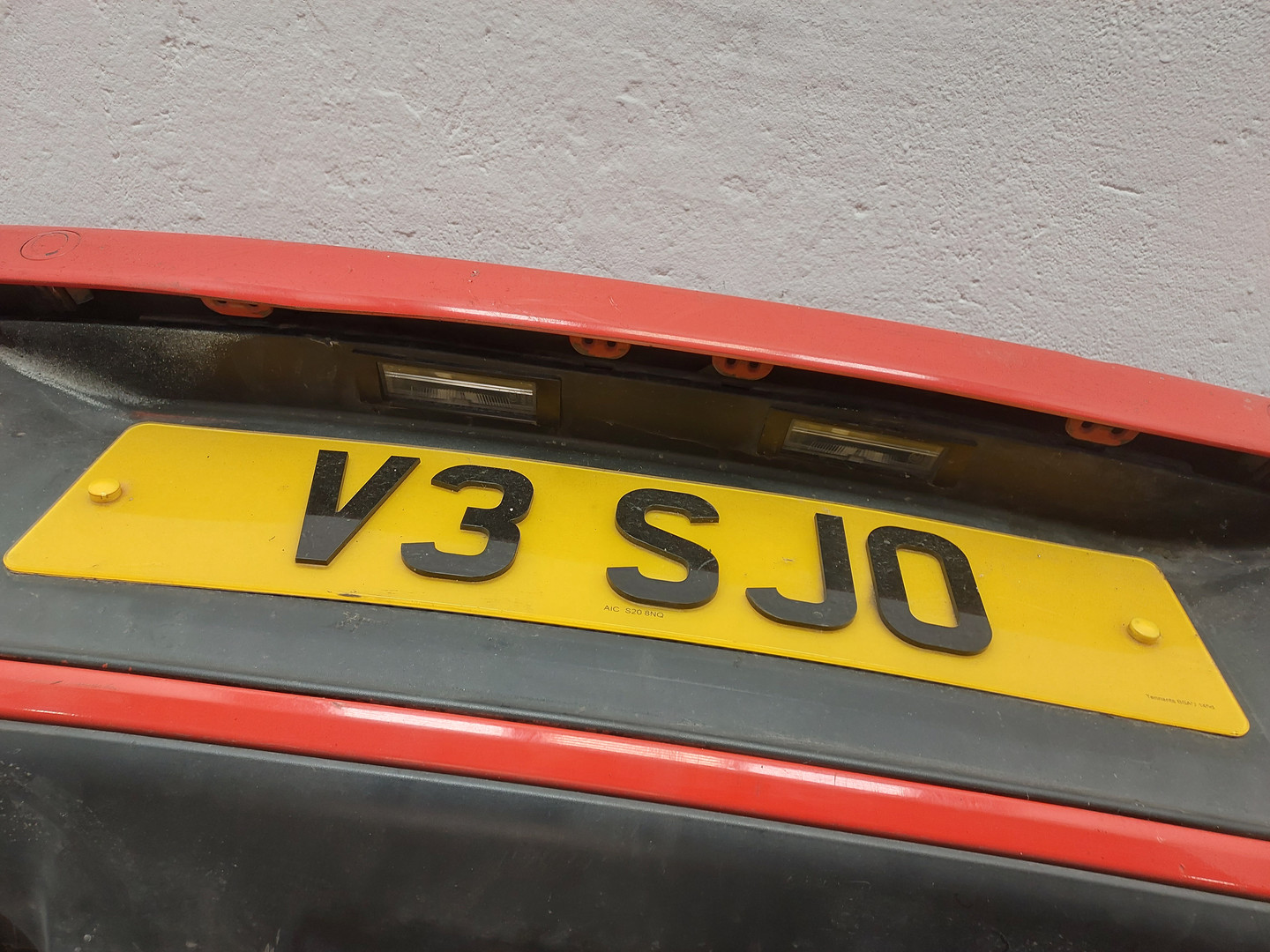 Бампер задний