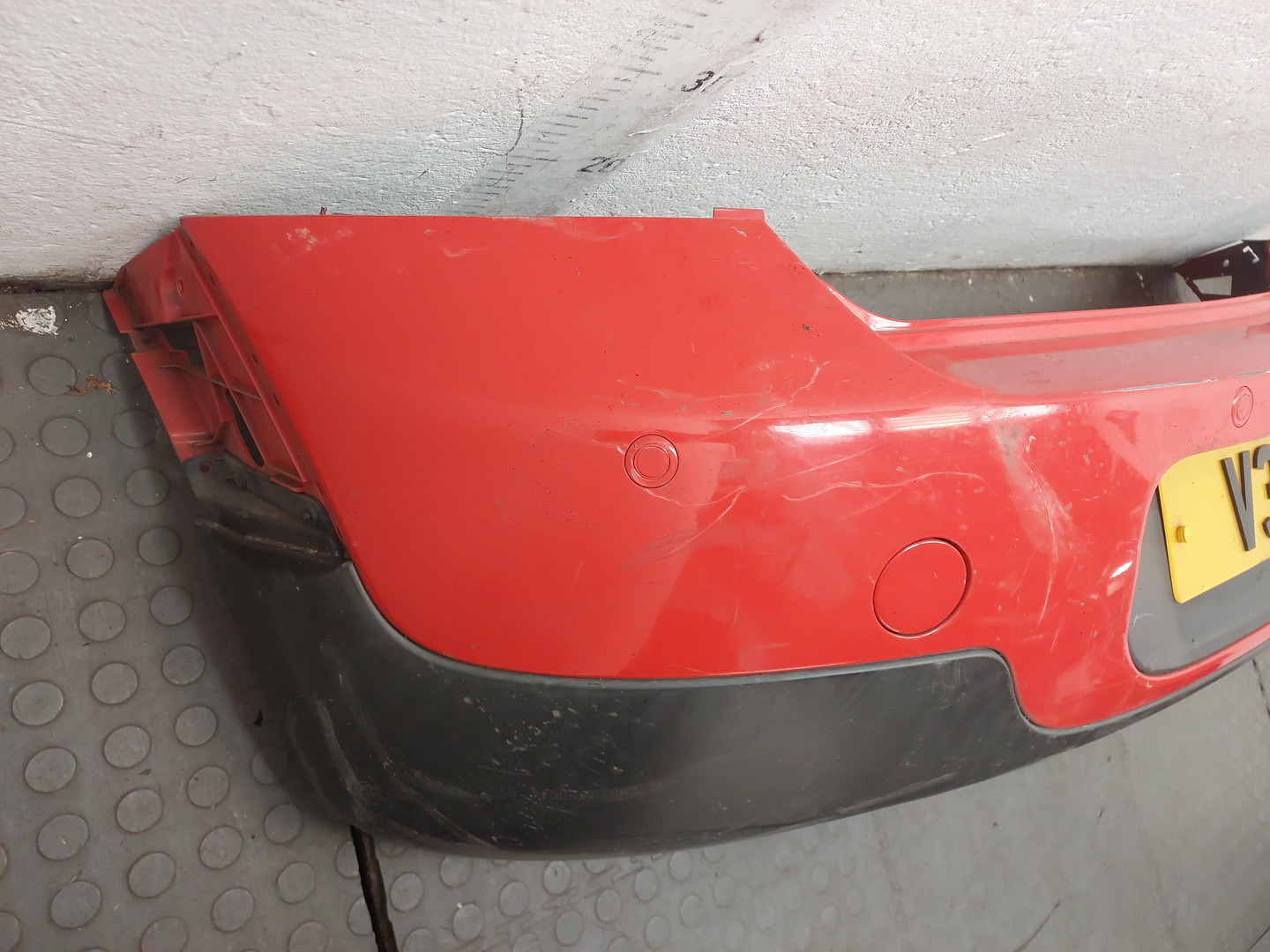 Бампер задний