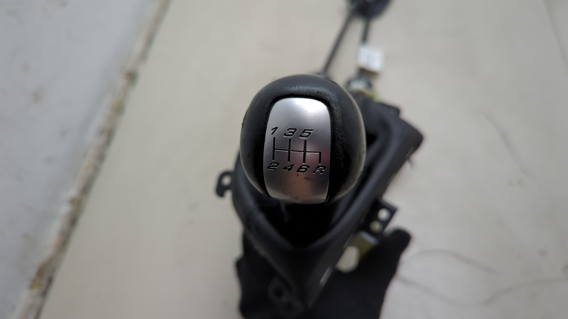 Кулиса МКПП / АКПП