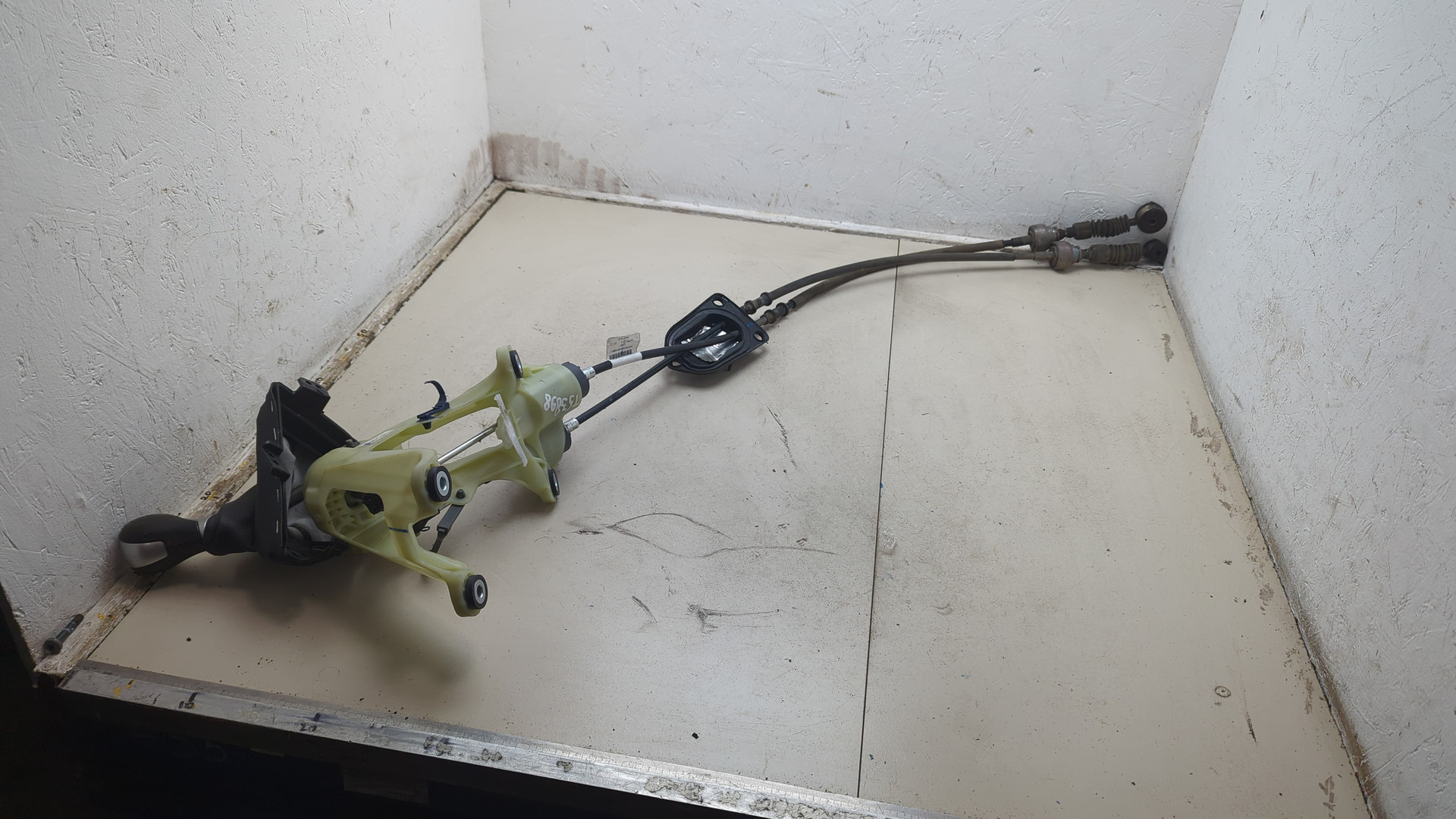 Кулиса МКПП / АКПП