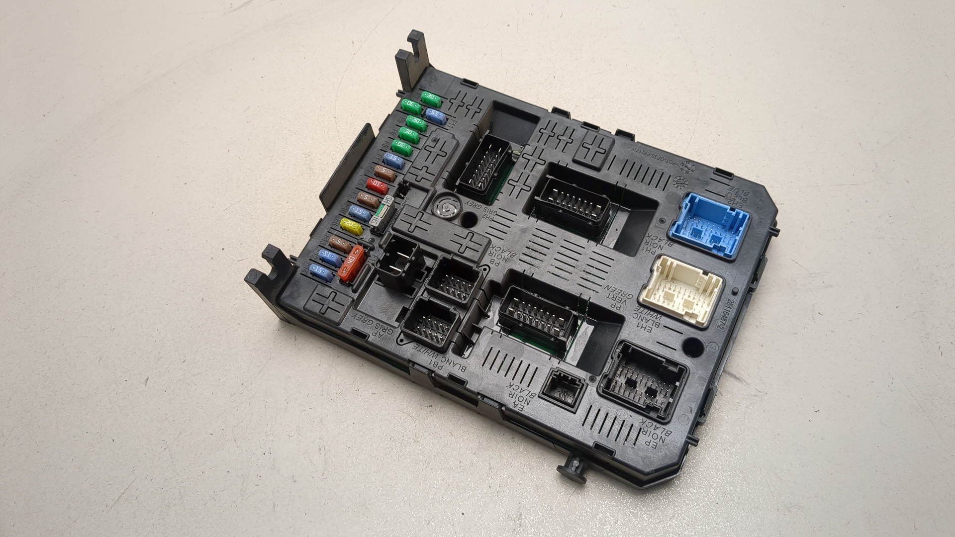 Блок предохранителей