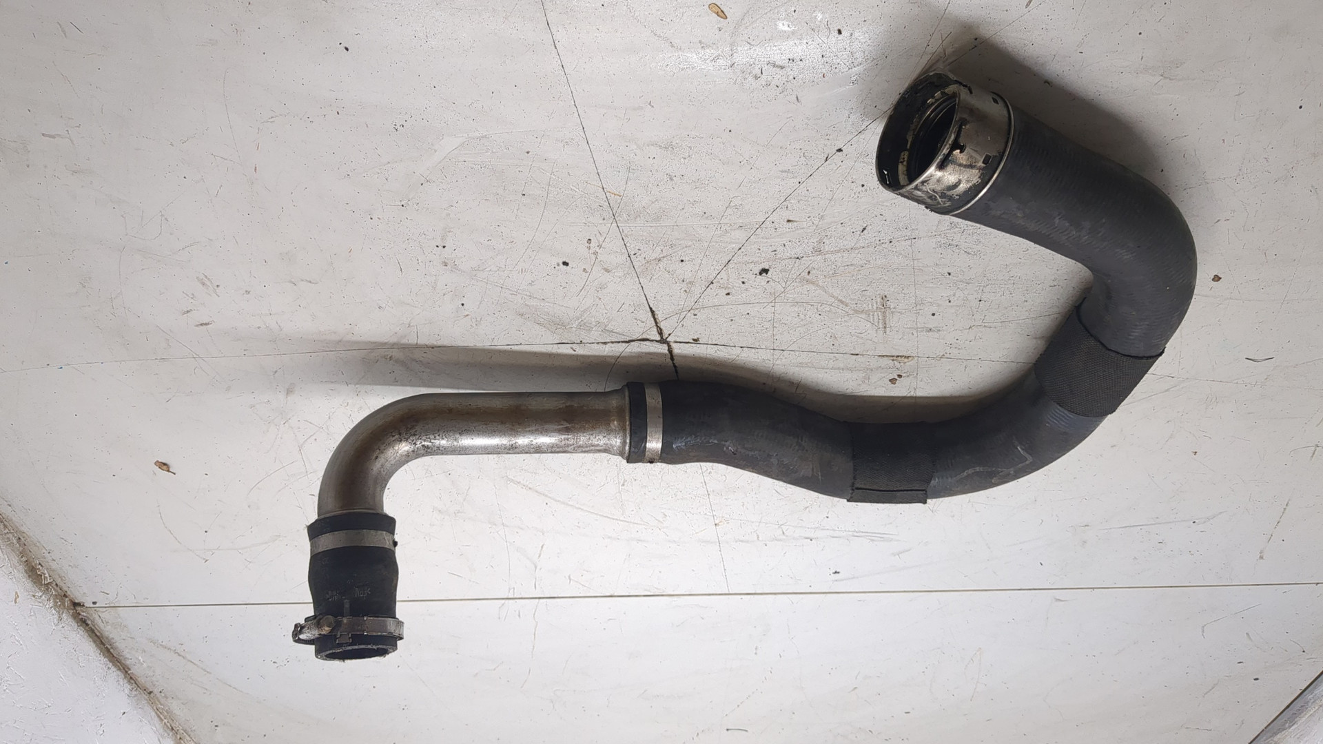 Патрубок интеркулера