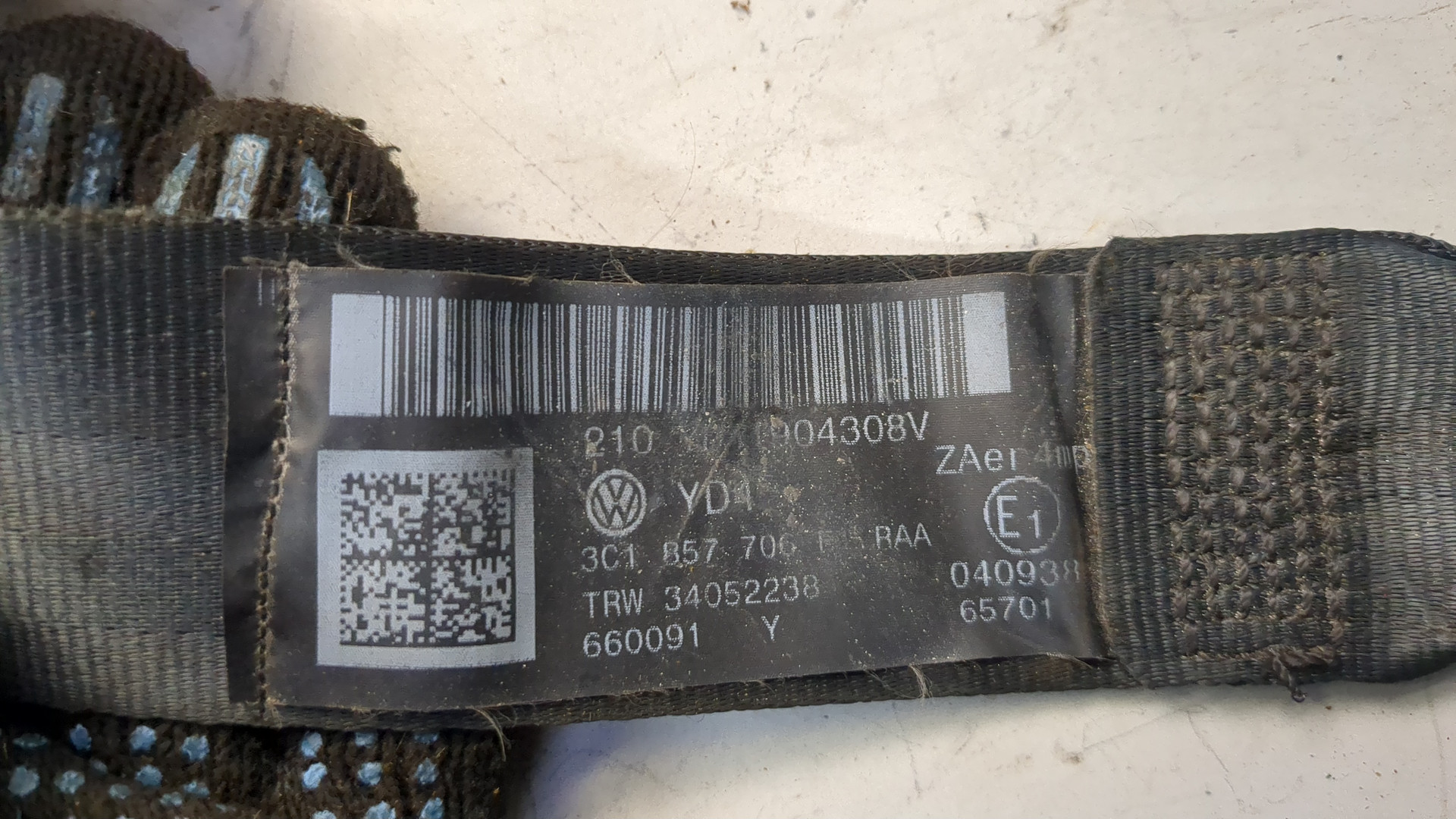 Ремень безопасности