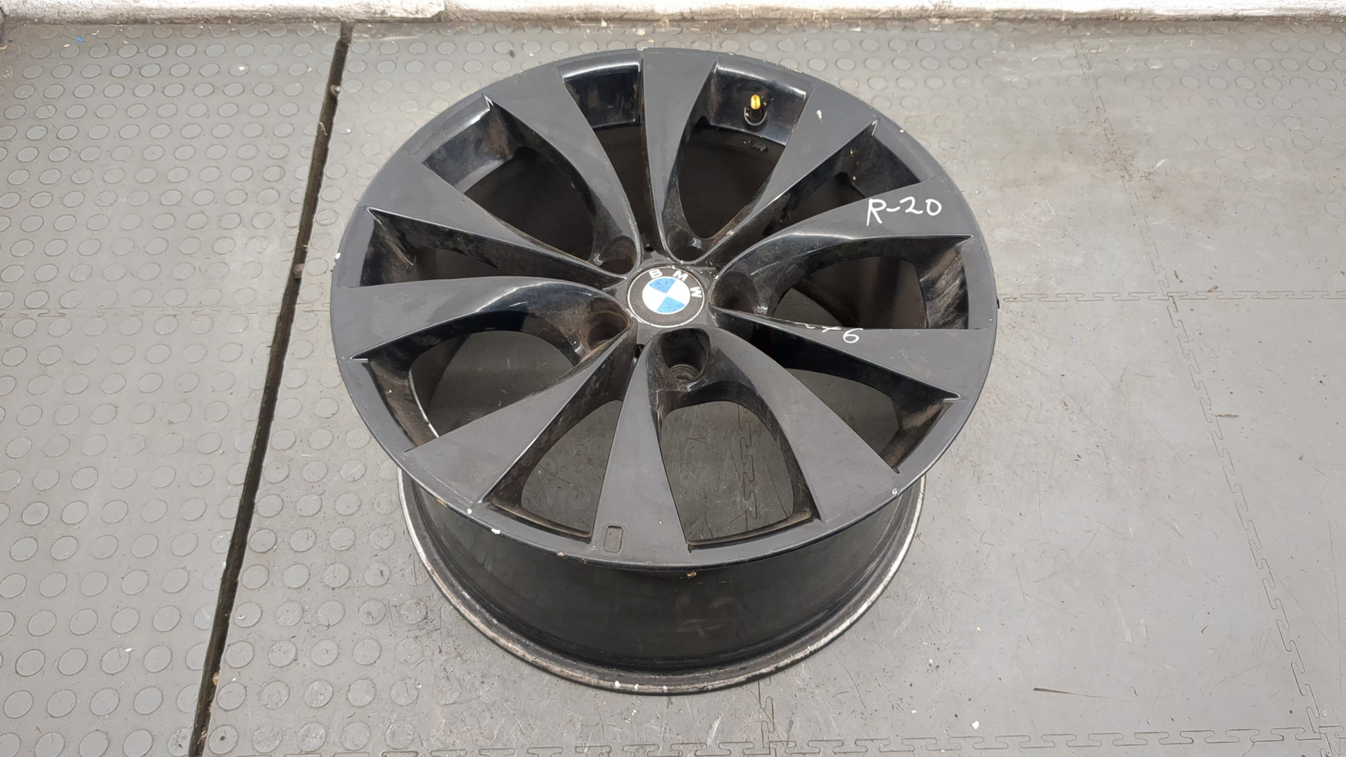 Диск колесный литой