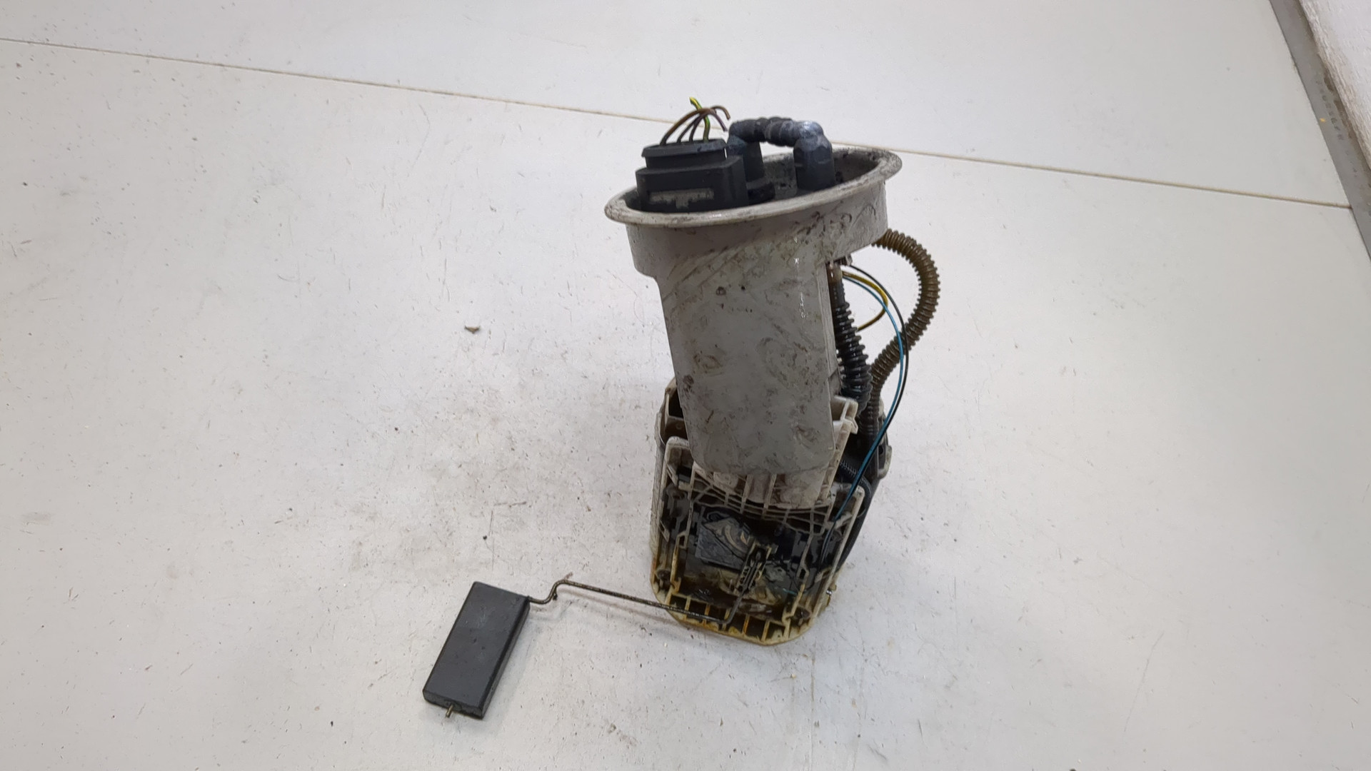 Насос топливный электрический