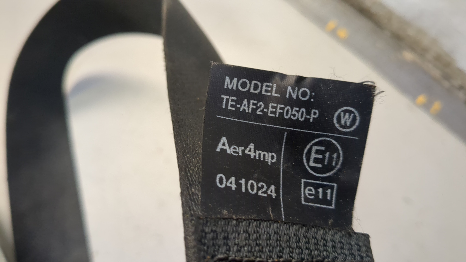 Ремень безопасности