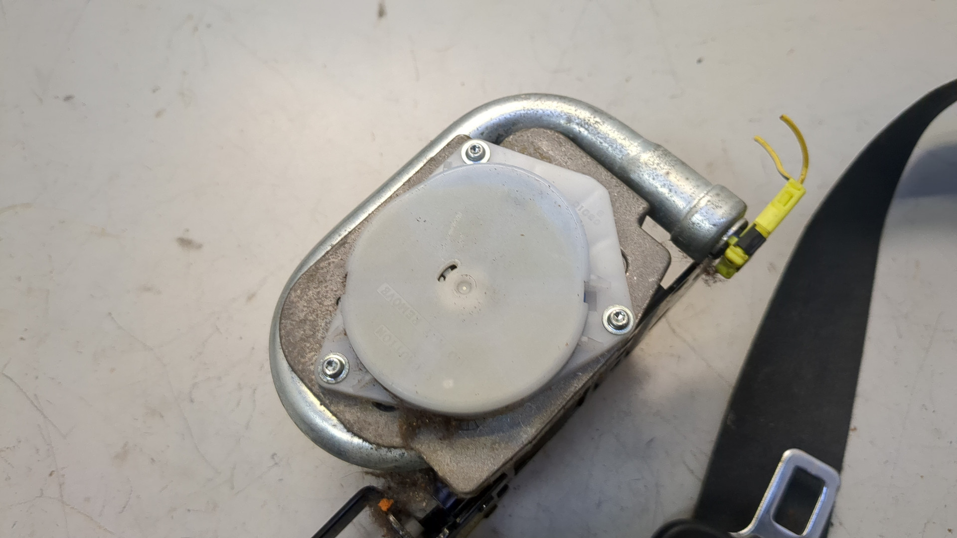 Ремень безопасности