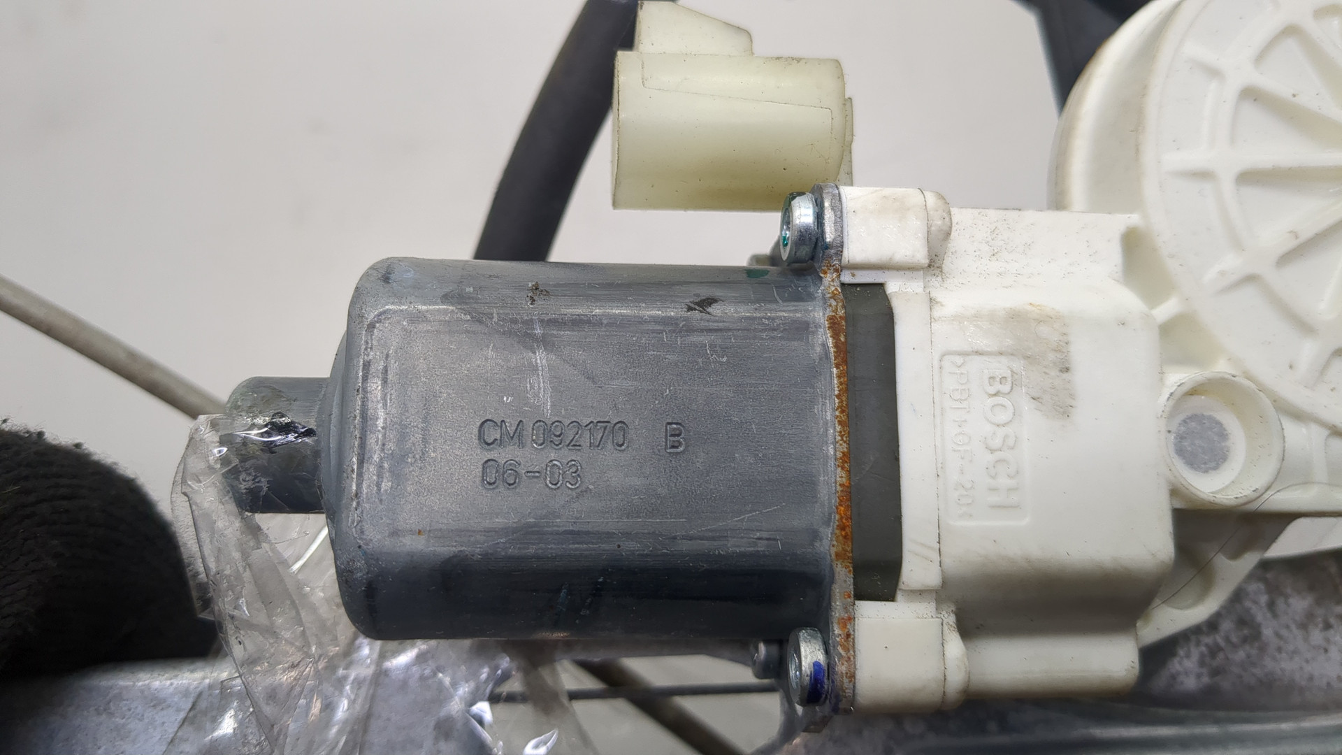 Стеклоподъемник электр. передний левый