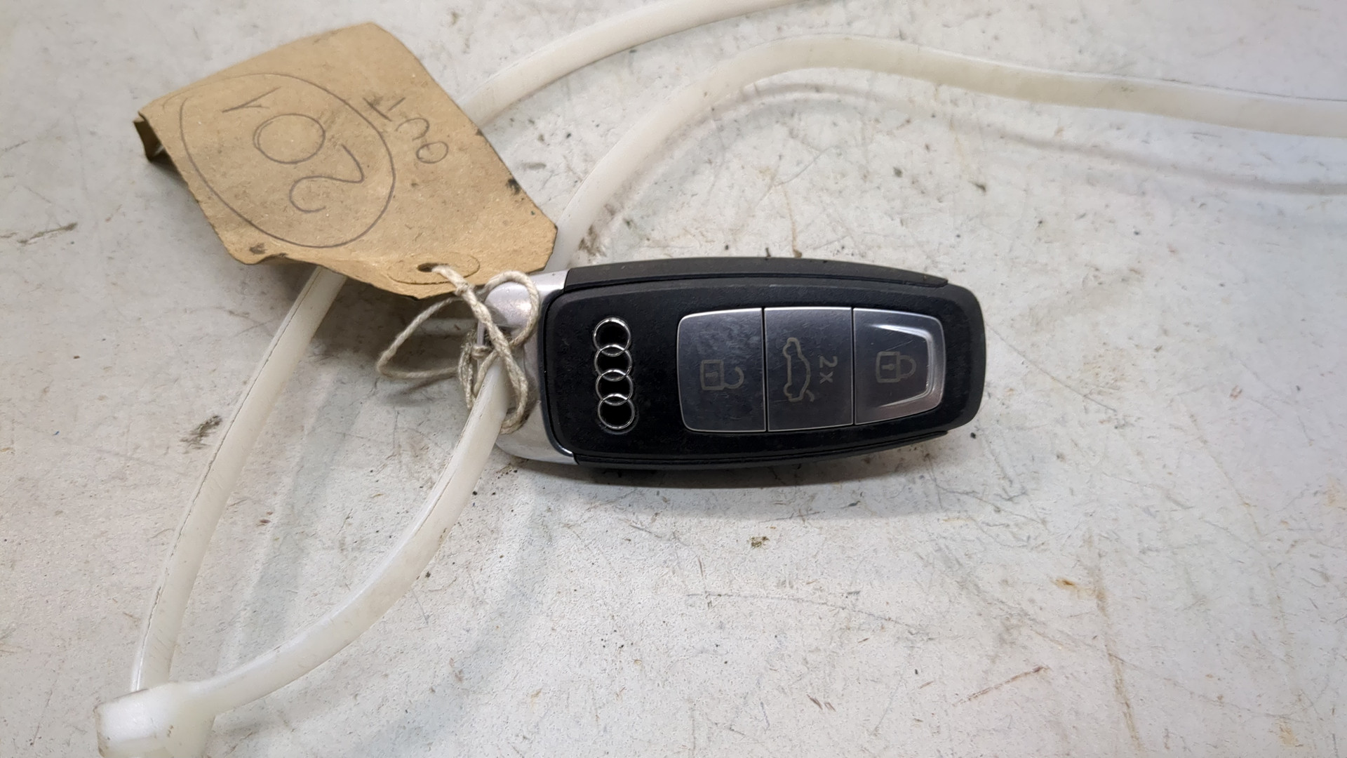 Ключ зажигания