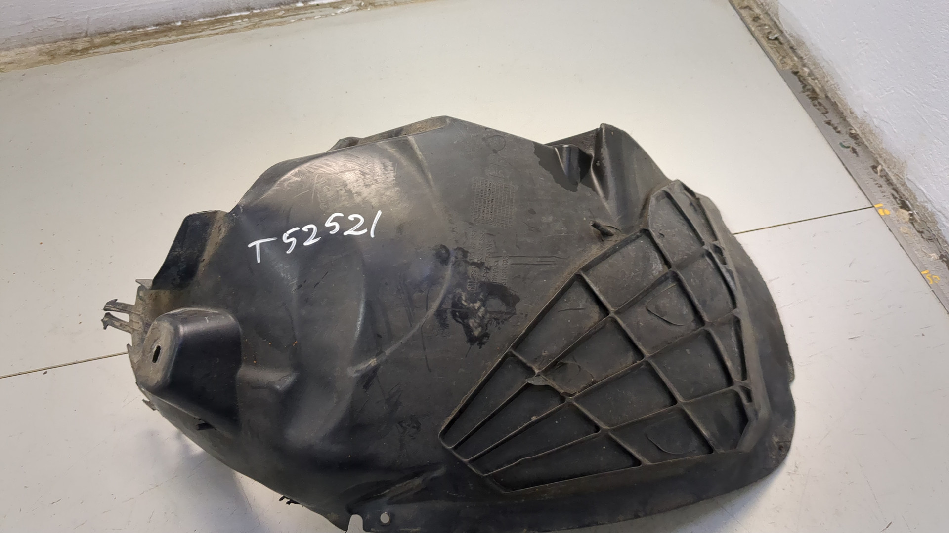 Локер передний правый