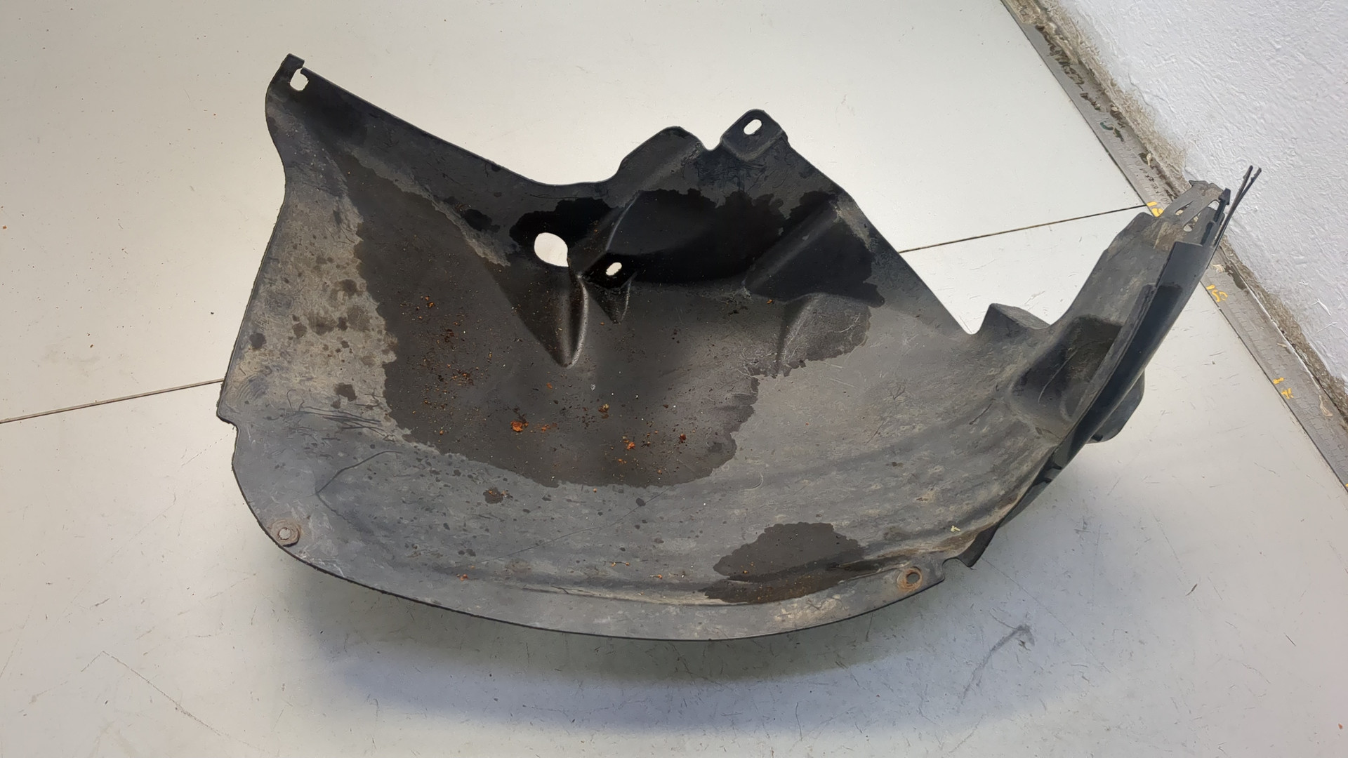 Локер передний правый