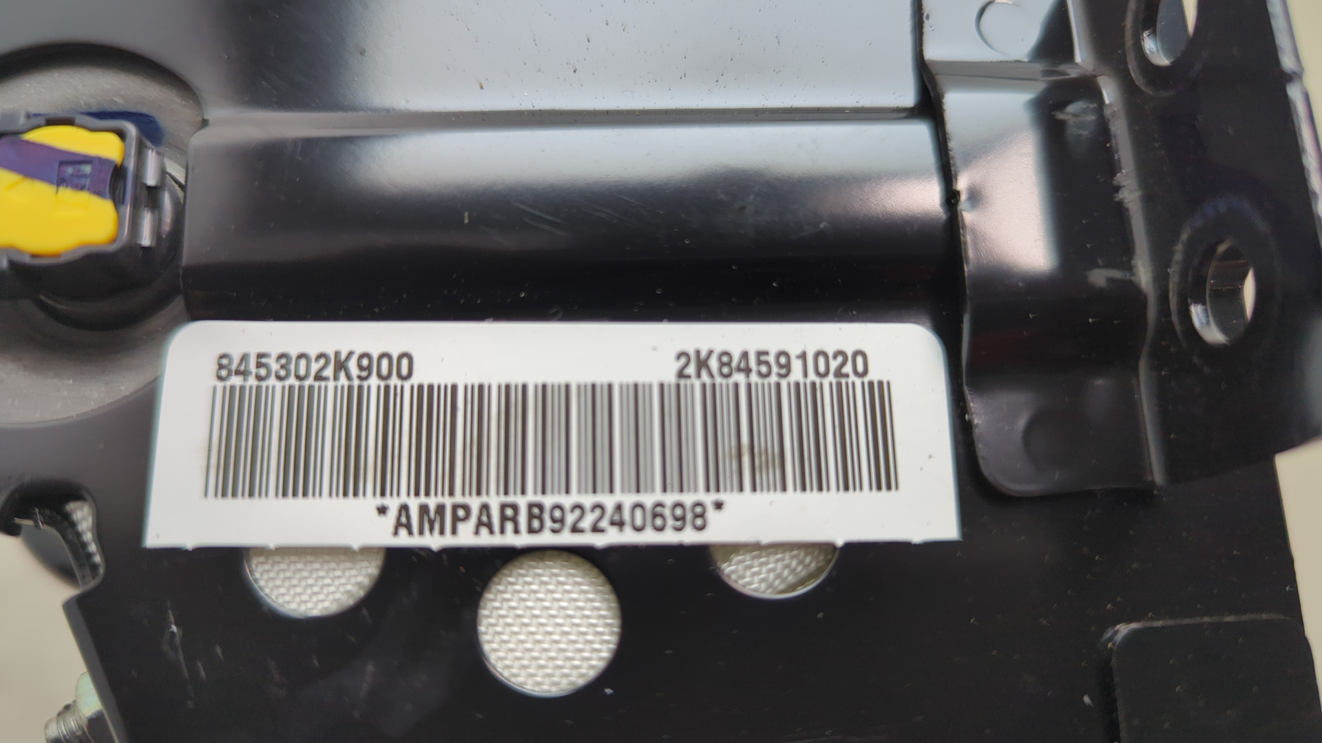 Подушка безопасности пассажирская (в торпедо)