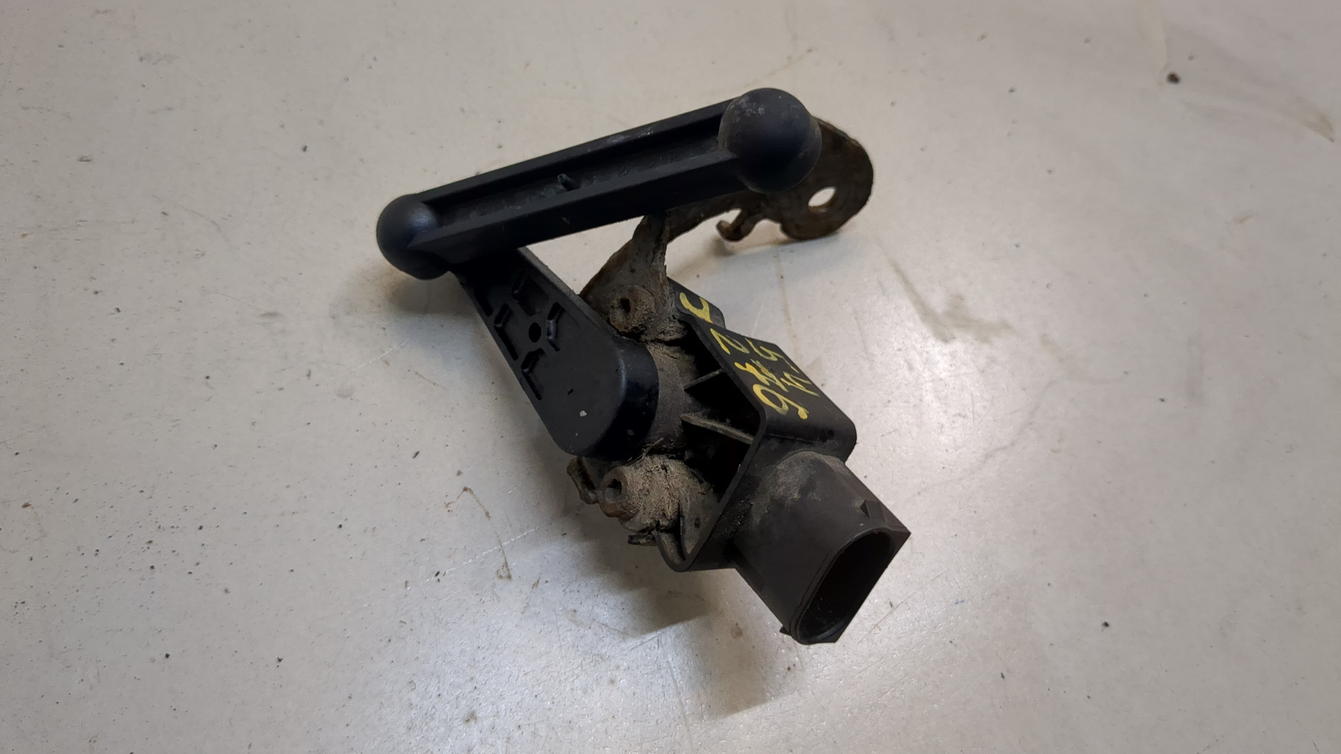 Датчик регулировки дорож. просвета