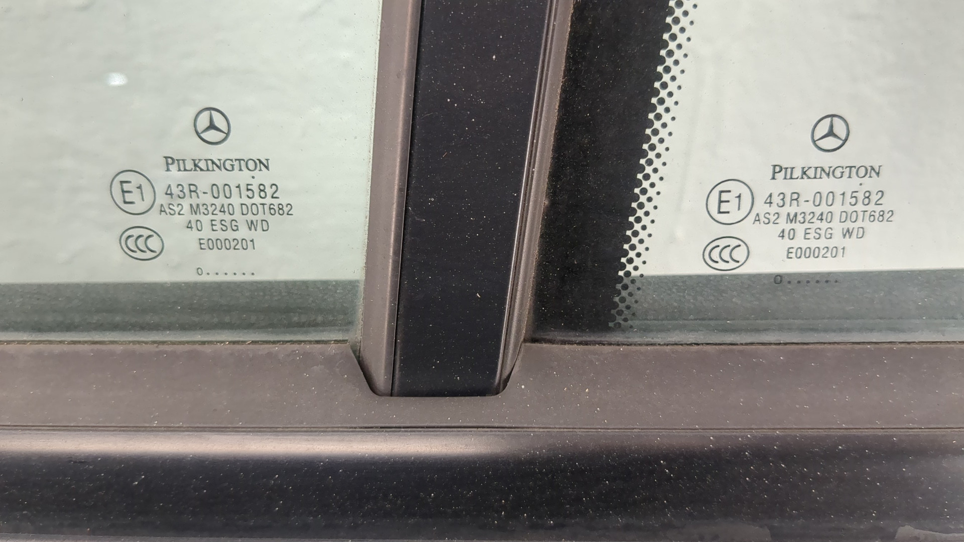 Дверь задняя левая