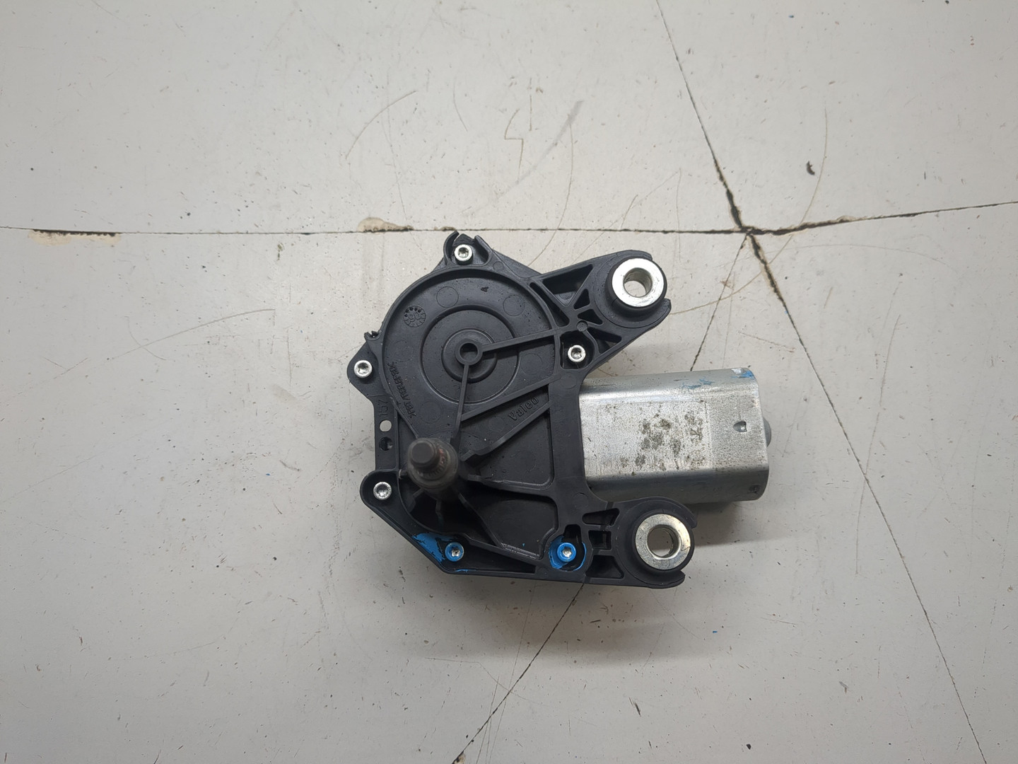 Моторчик стеклоочистителя задний