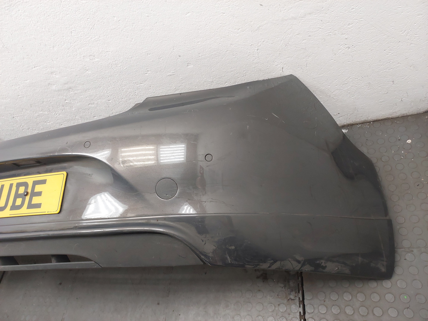 Бампер задний