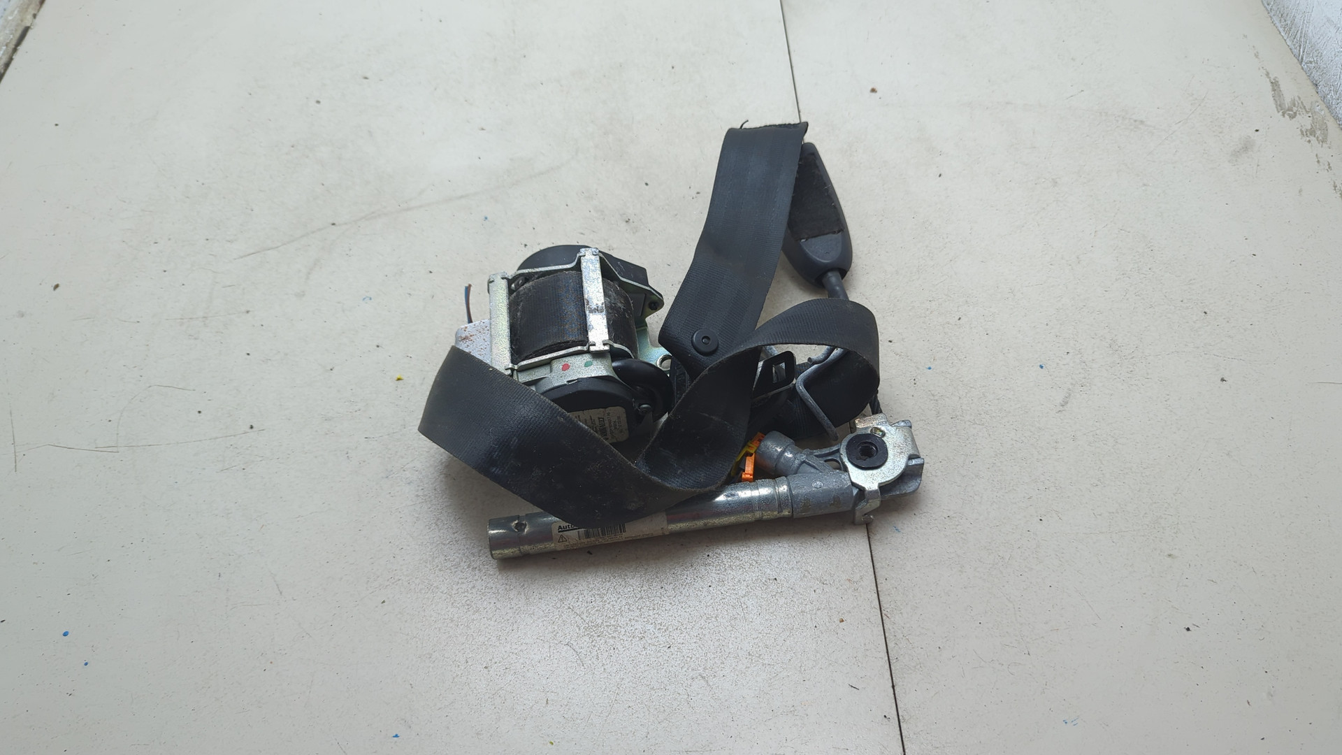 Ремень безопасности