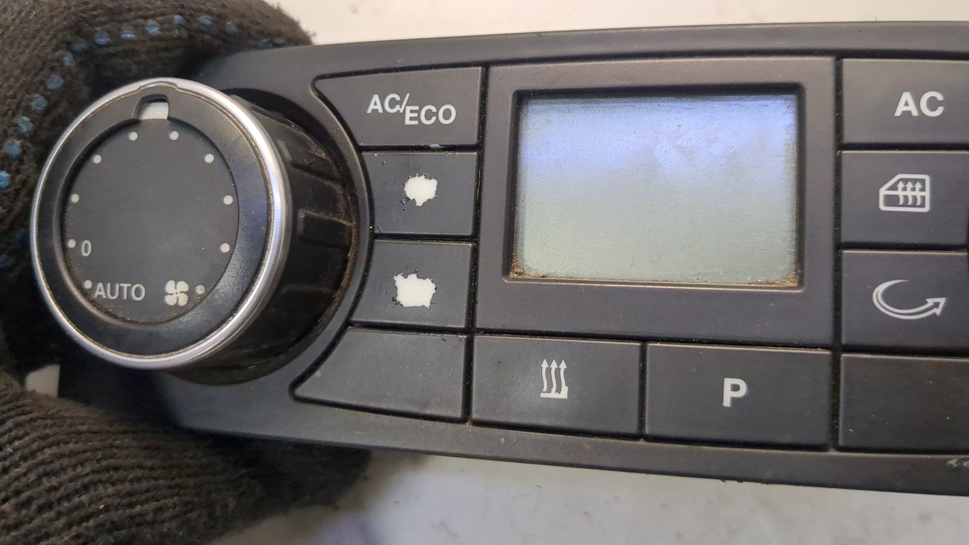 Переключатель отопителя