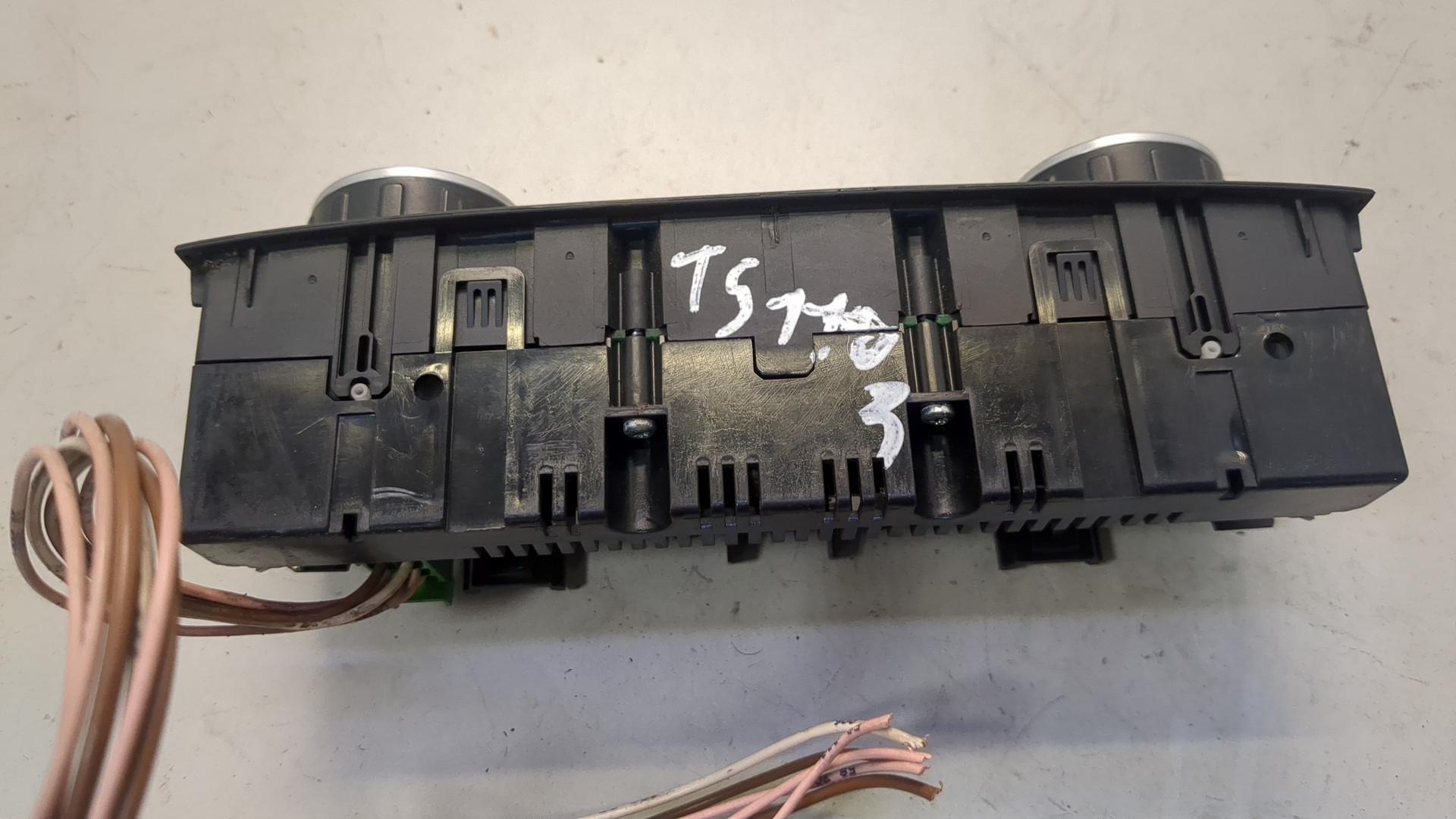 Переключатель отопителя