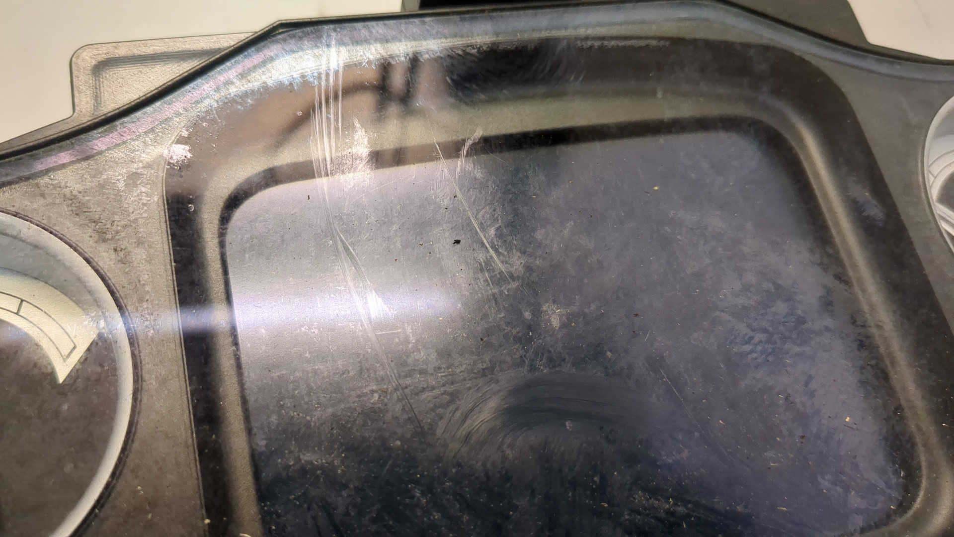 Панель приборов