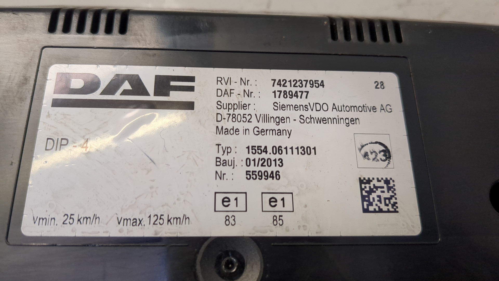 Панель приборов