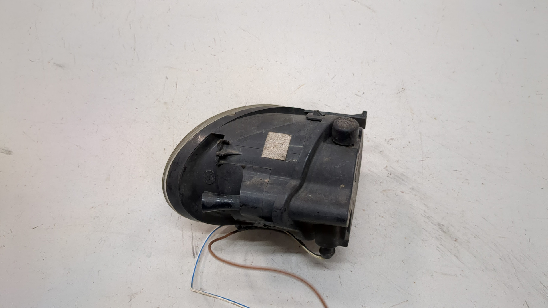 Фара противотуманная правая