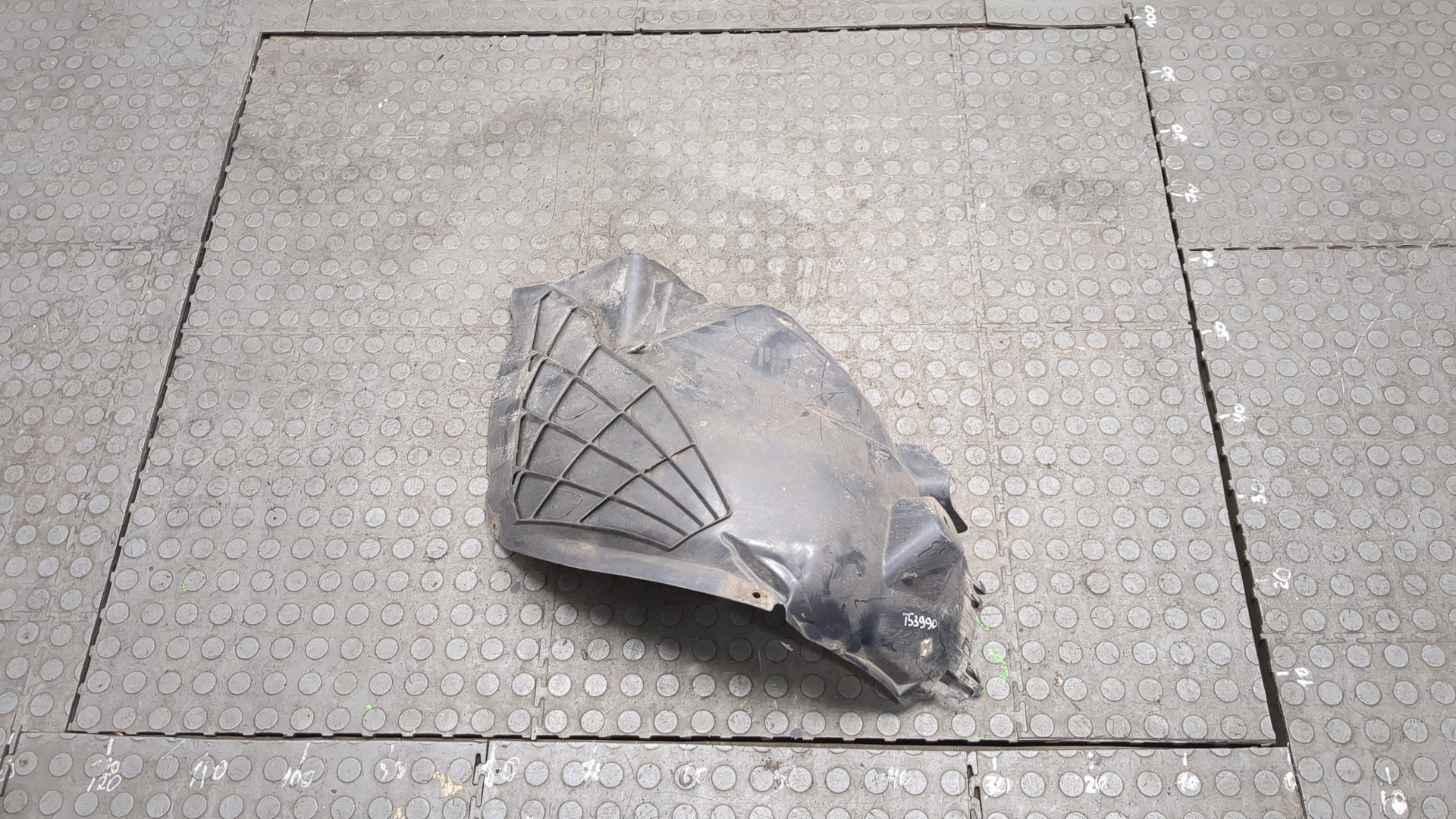 Локер передний левый