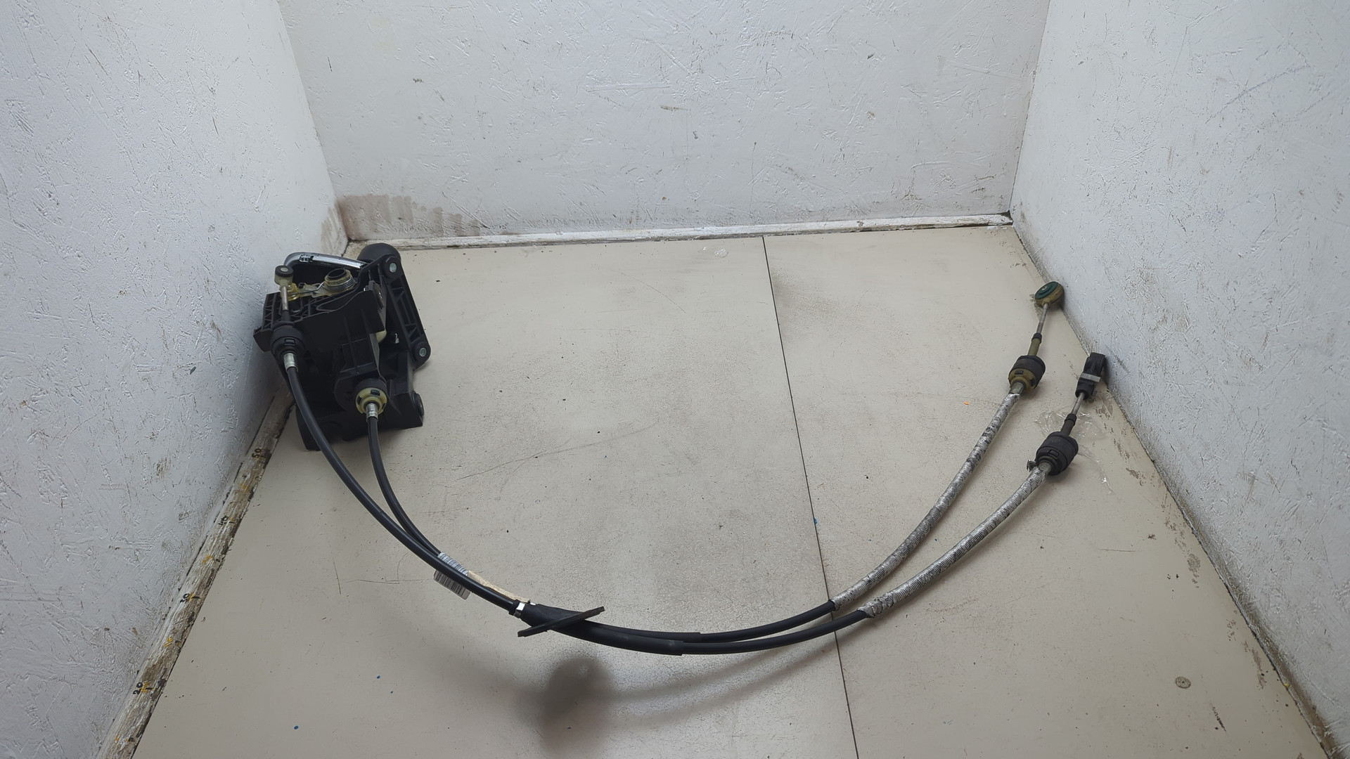 Кулиса МКПП / АКПП