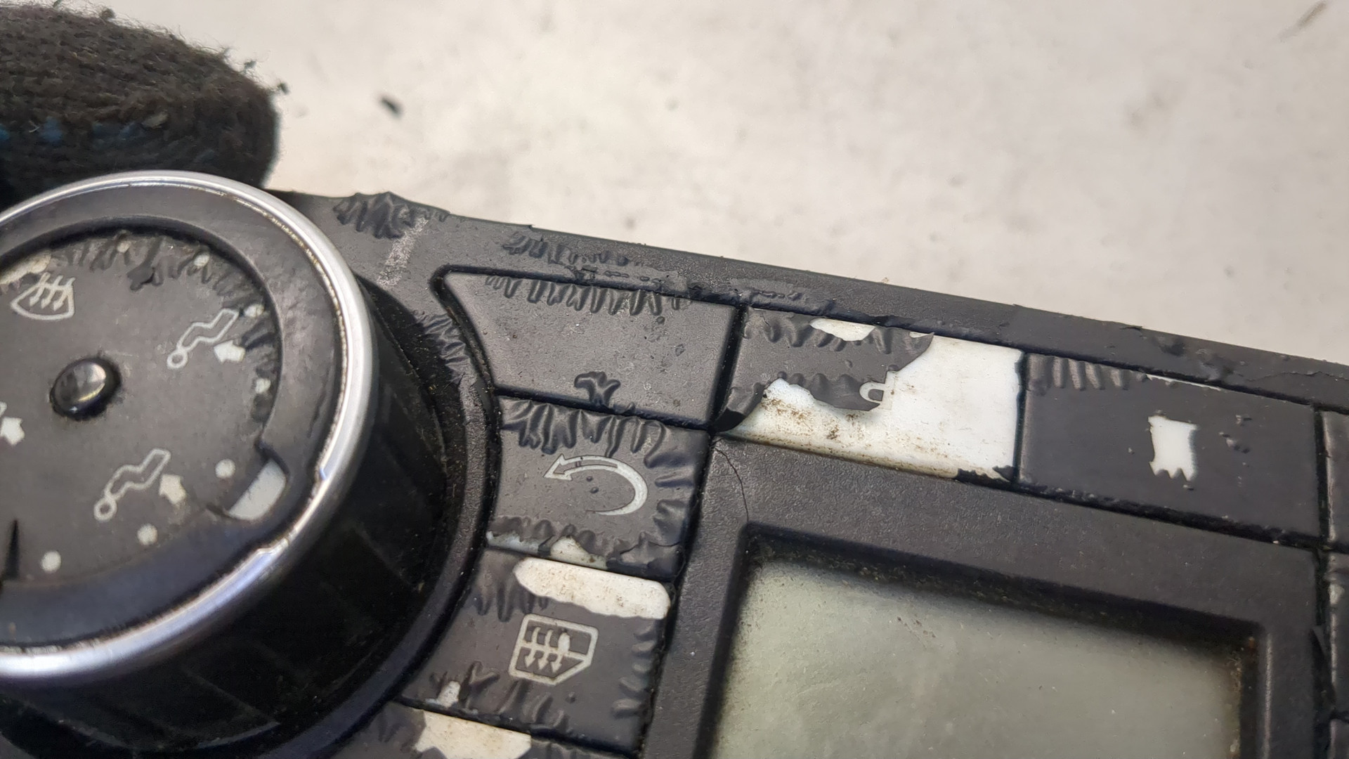 Переключатель отопителя