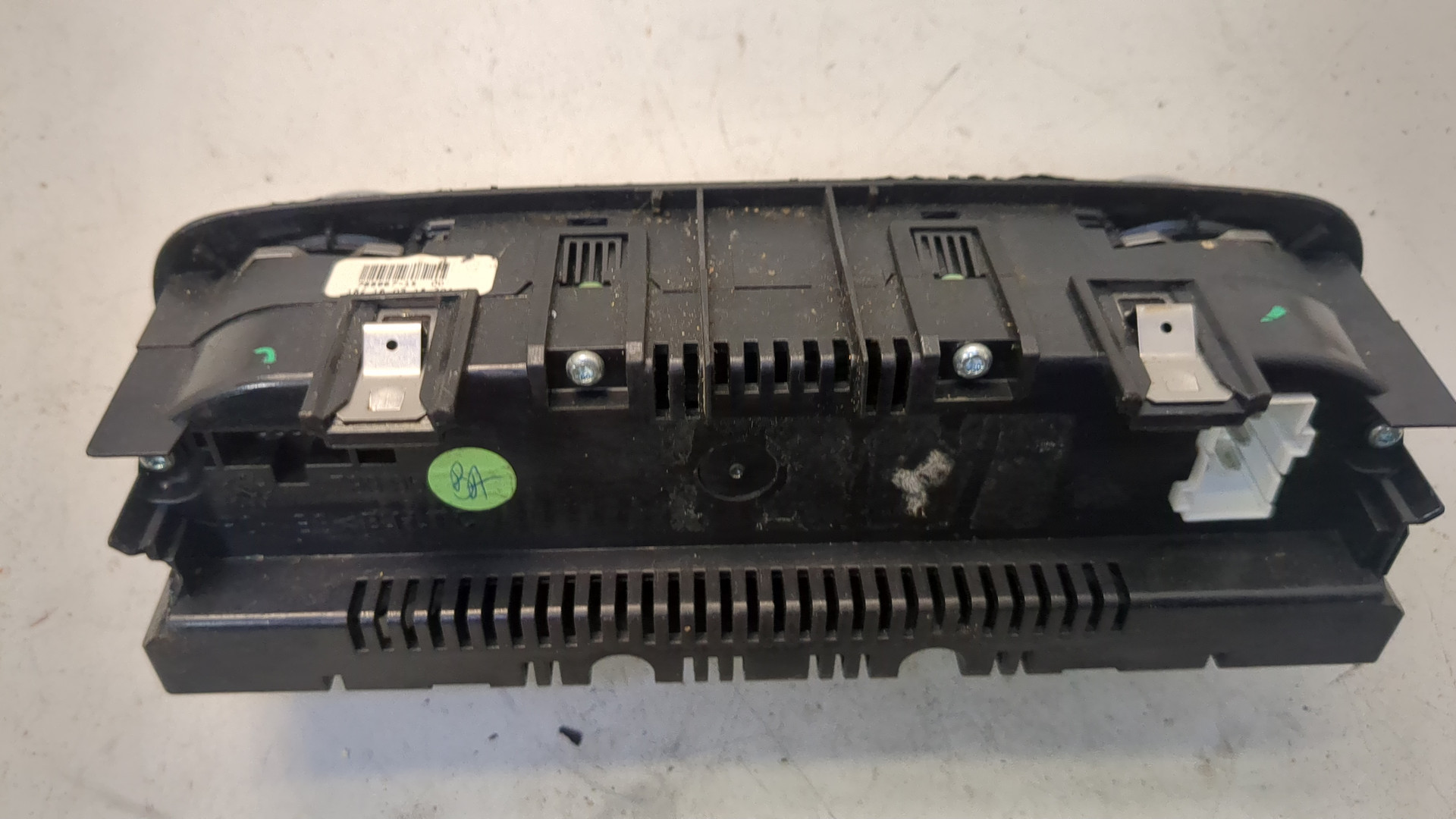 Переключатель отопителя