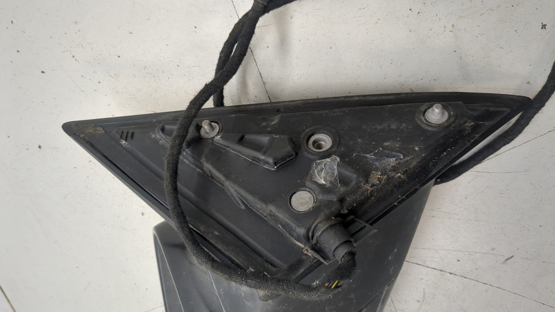 Зеркало левое электрическое