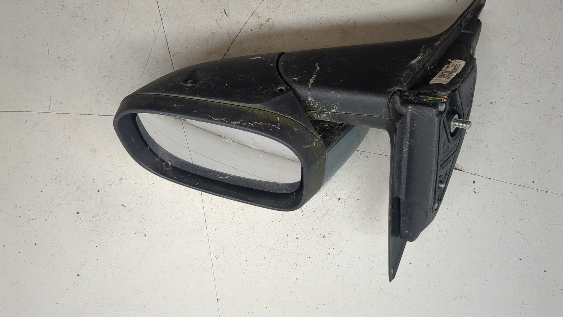 Зеркало правое электрическое