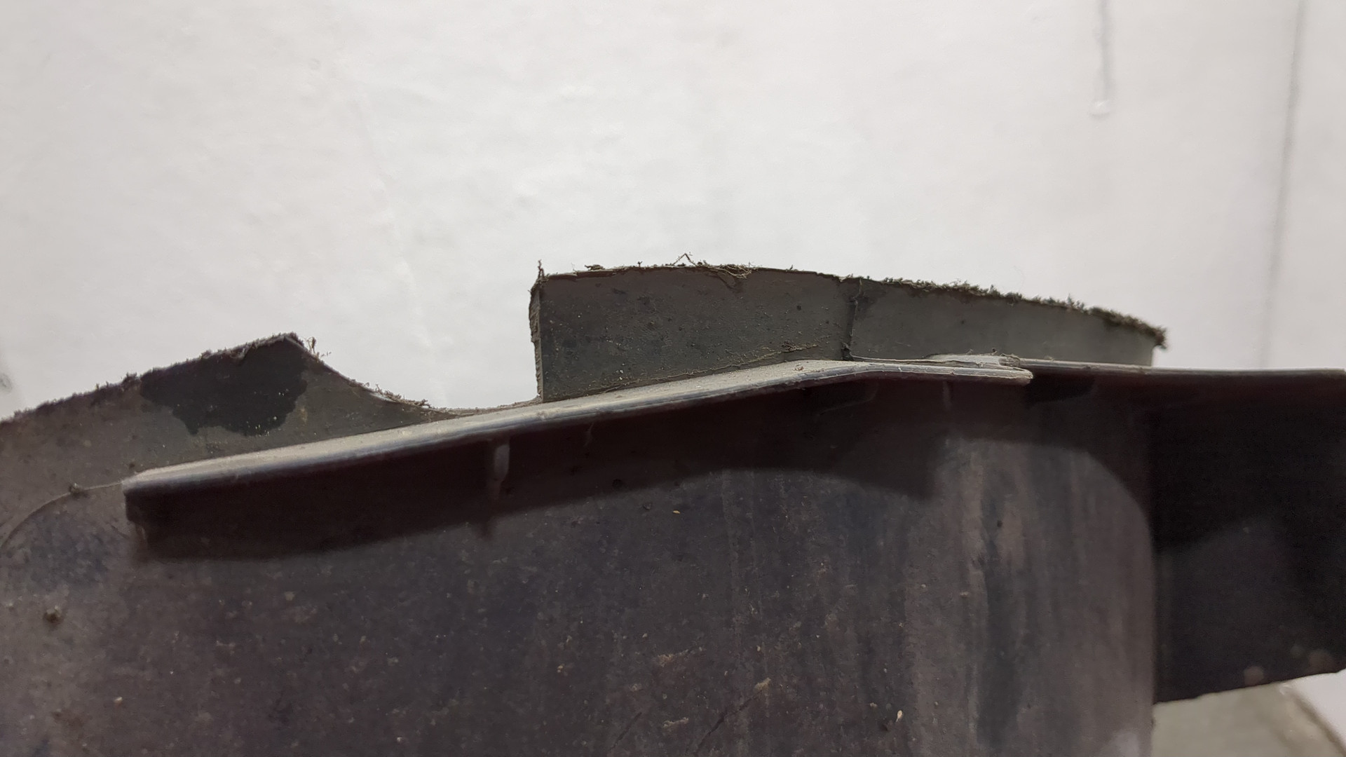 Локер передний правый