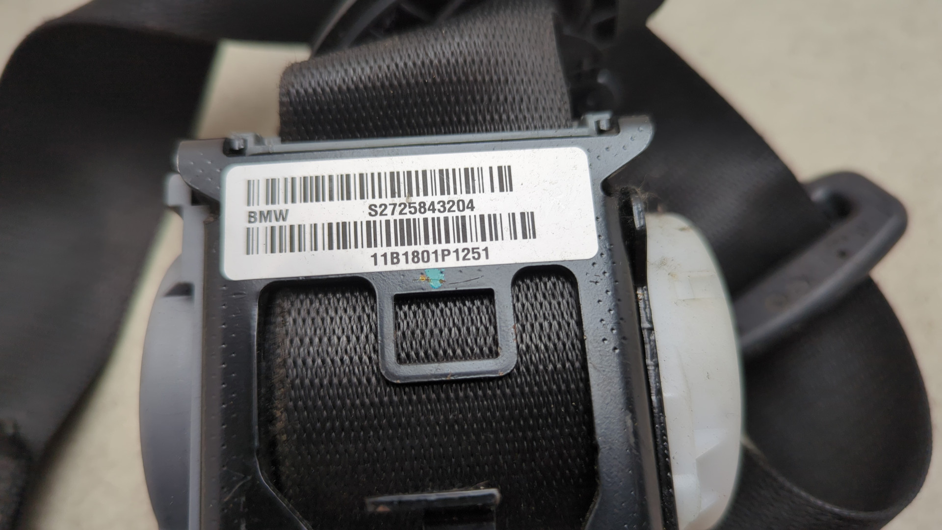 Ремень безопасности