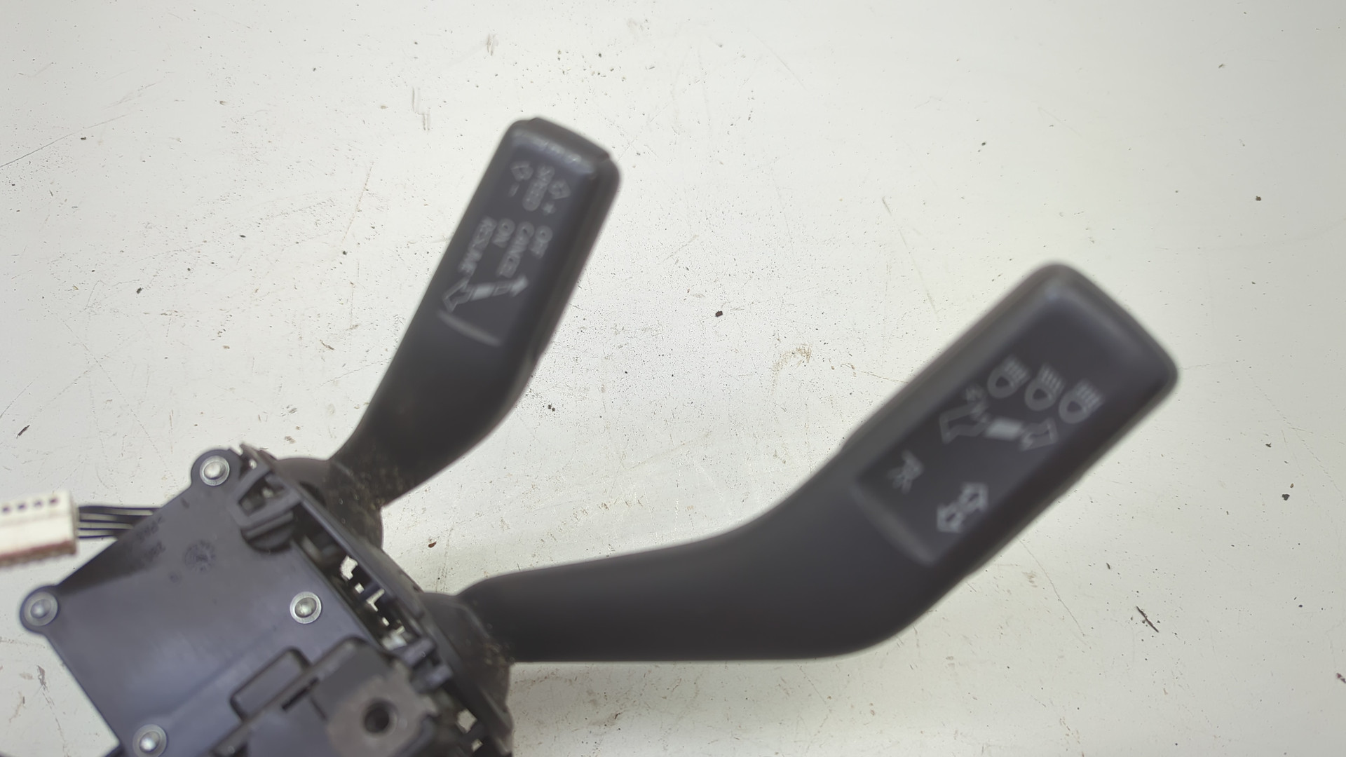 Переключатель подрулевой