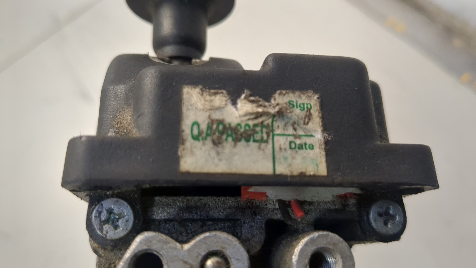 Рычаг стояночного тормоза