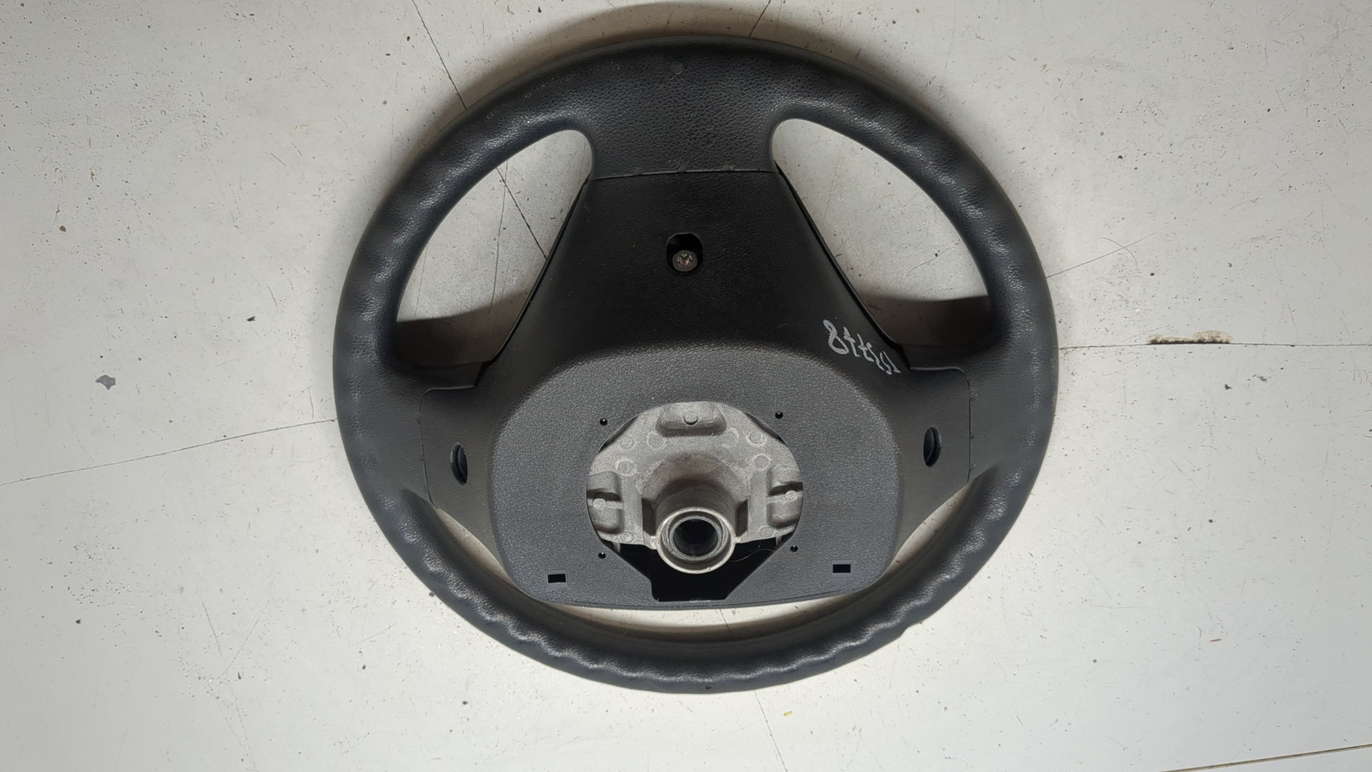 Рулевое колесо (руль)