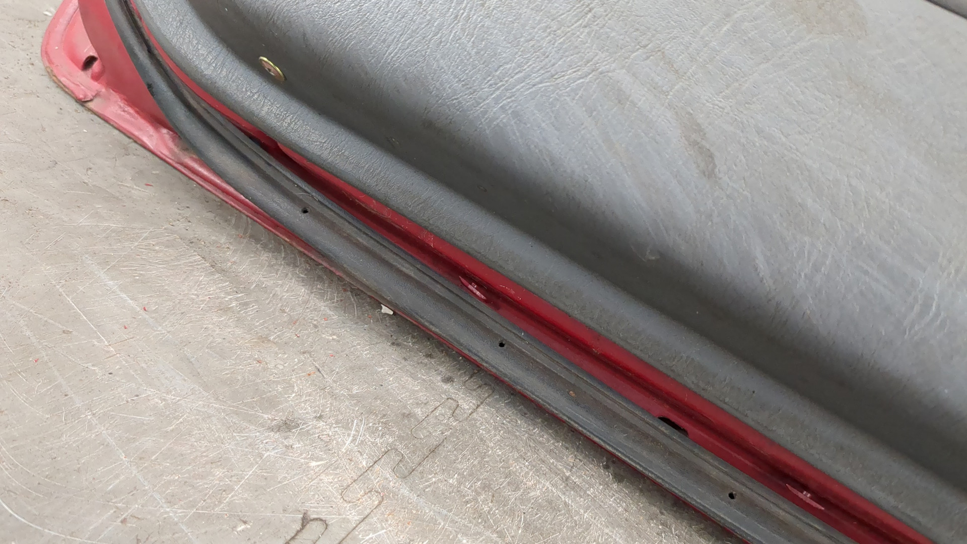 Дверь передняя правая