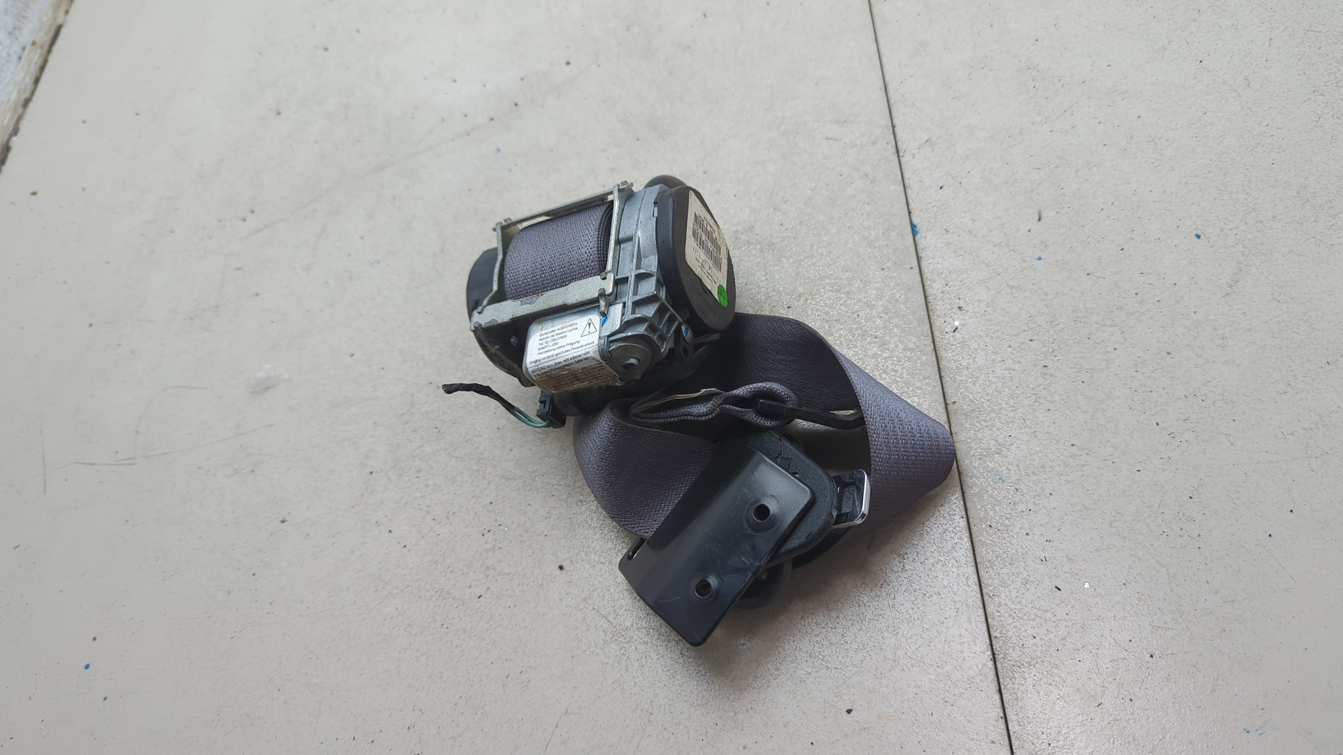 Ремень безопасности