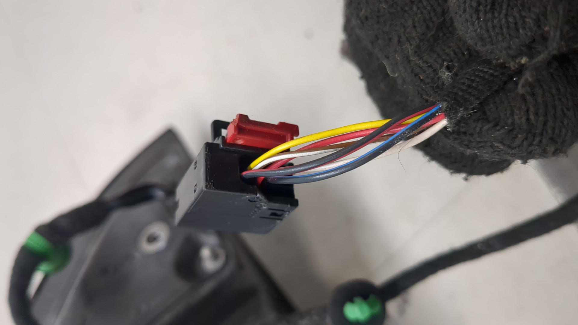 Зеркало левое электрическое