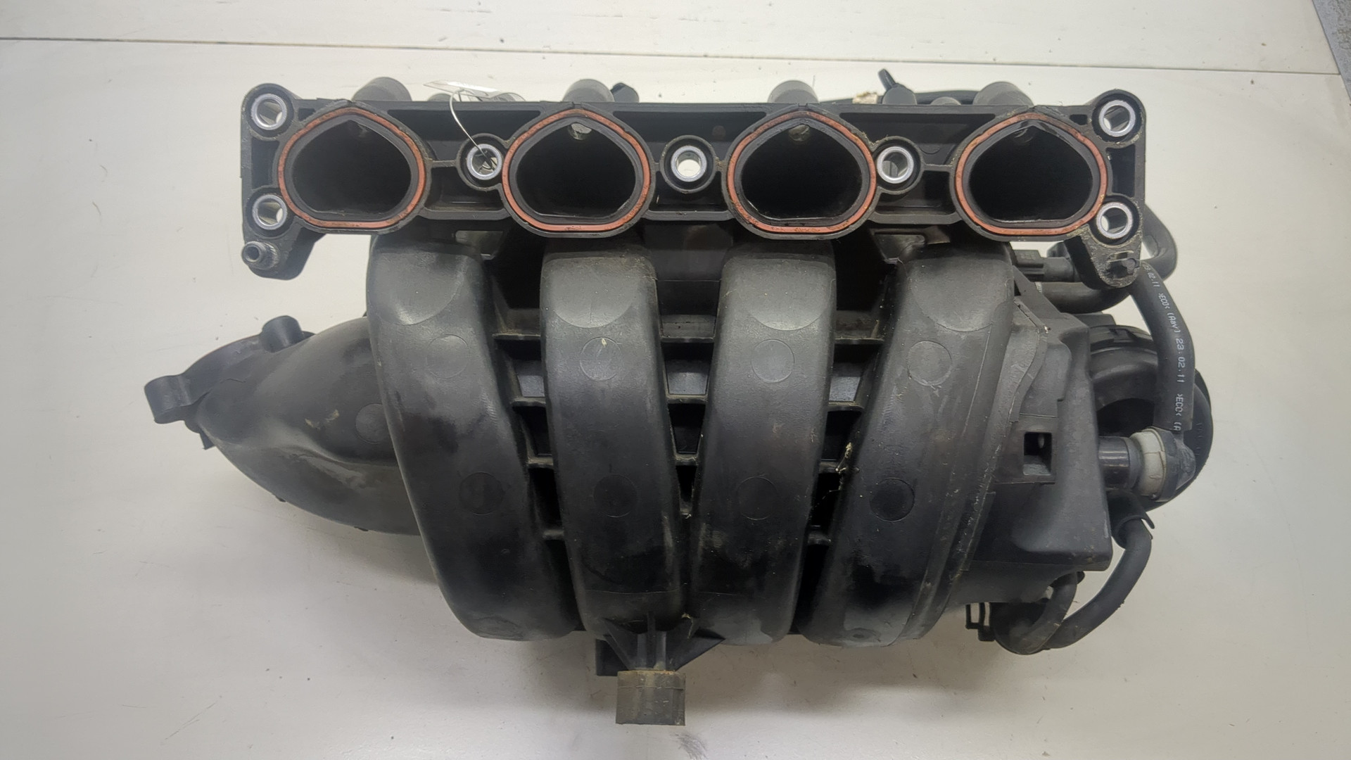 Коллектор впускной