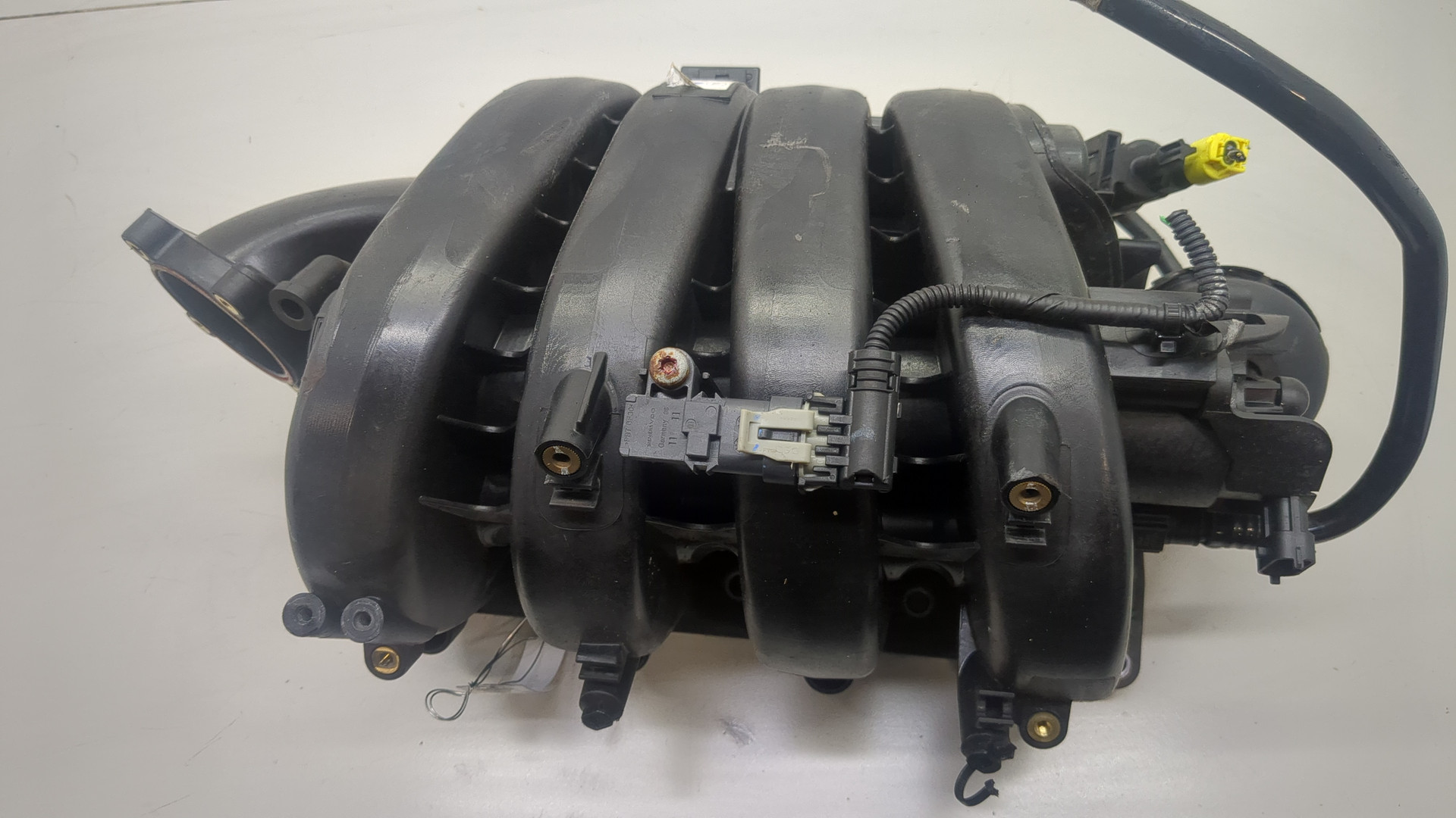 Коллектор впускной