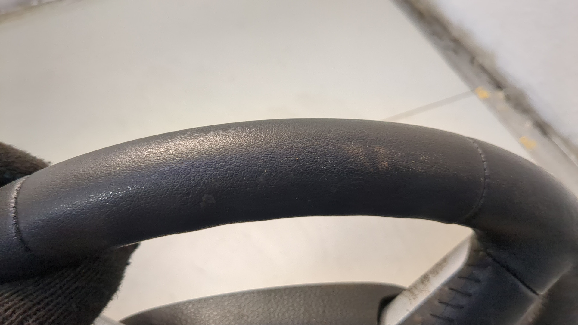 Рулевое колесо (руль)