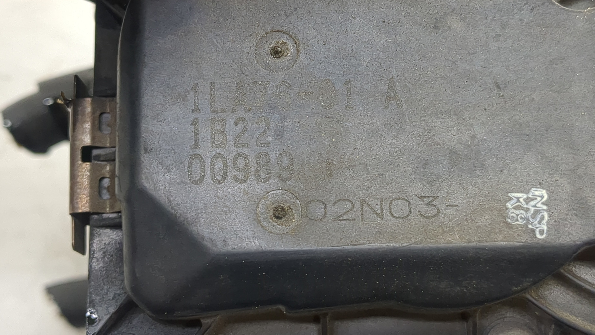 Заслонка дроссельная электрическая