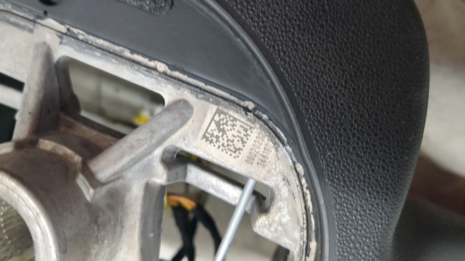 Рулевое колесо (руль)