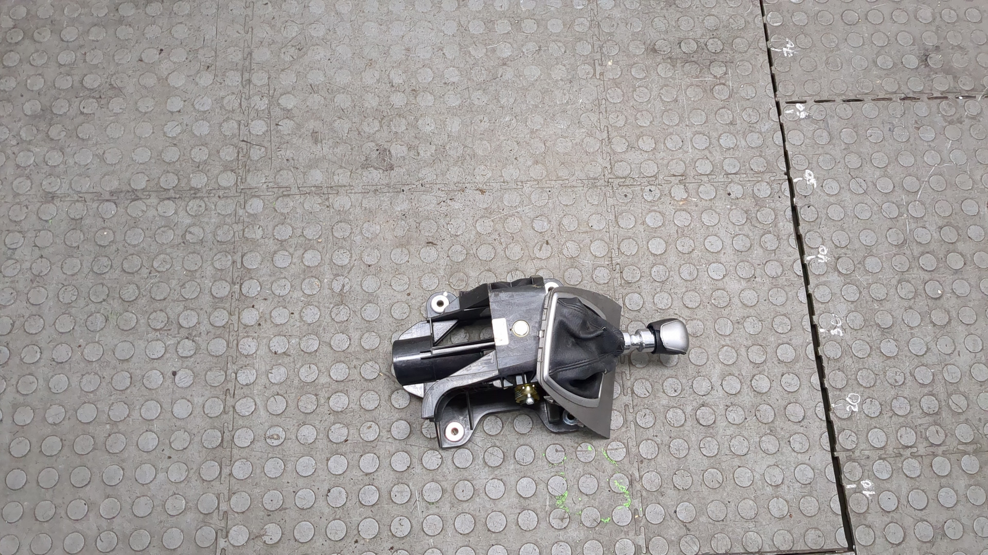 Кулиса МКПП / АКПП