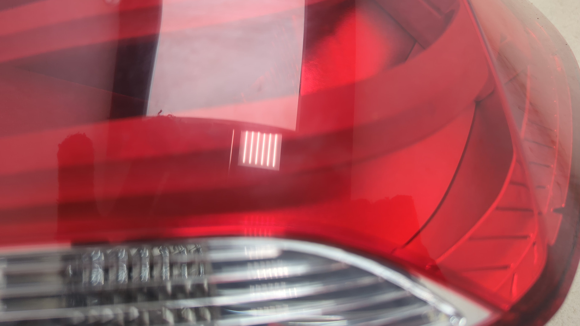 Фонарь задний правый