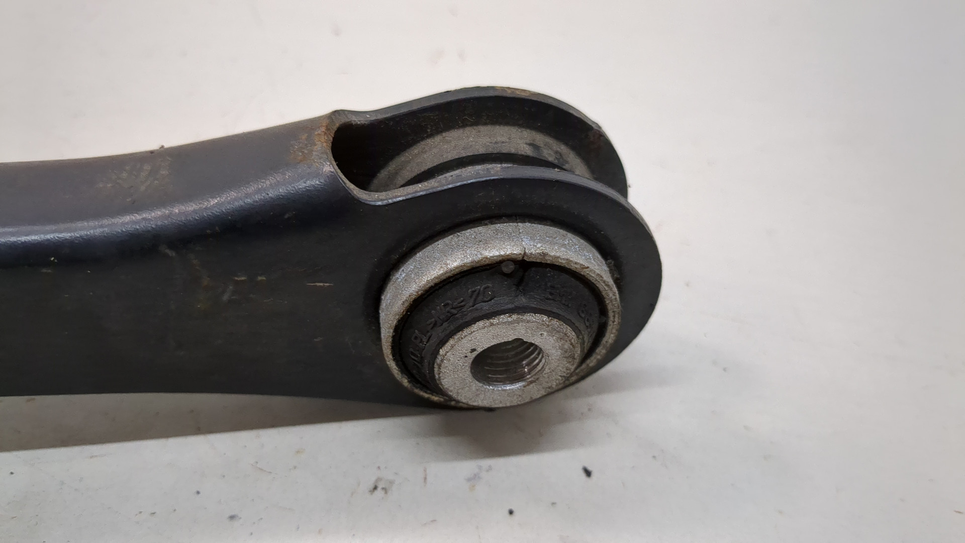 Рычаг задний