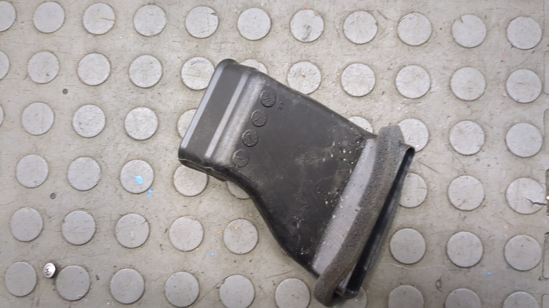 Патрубок отопителя